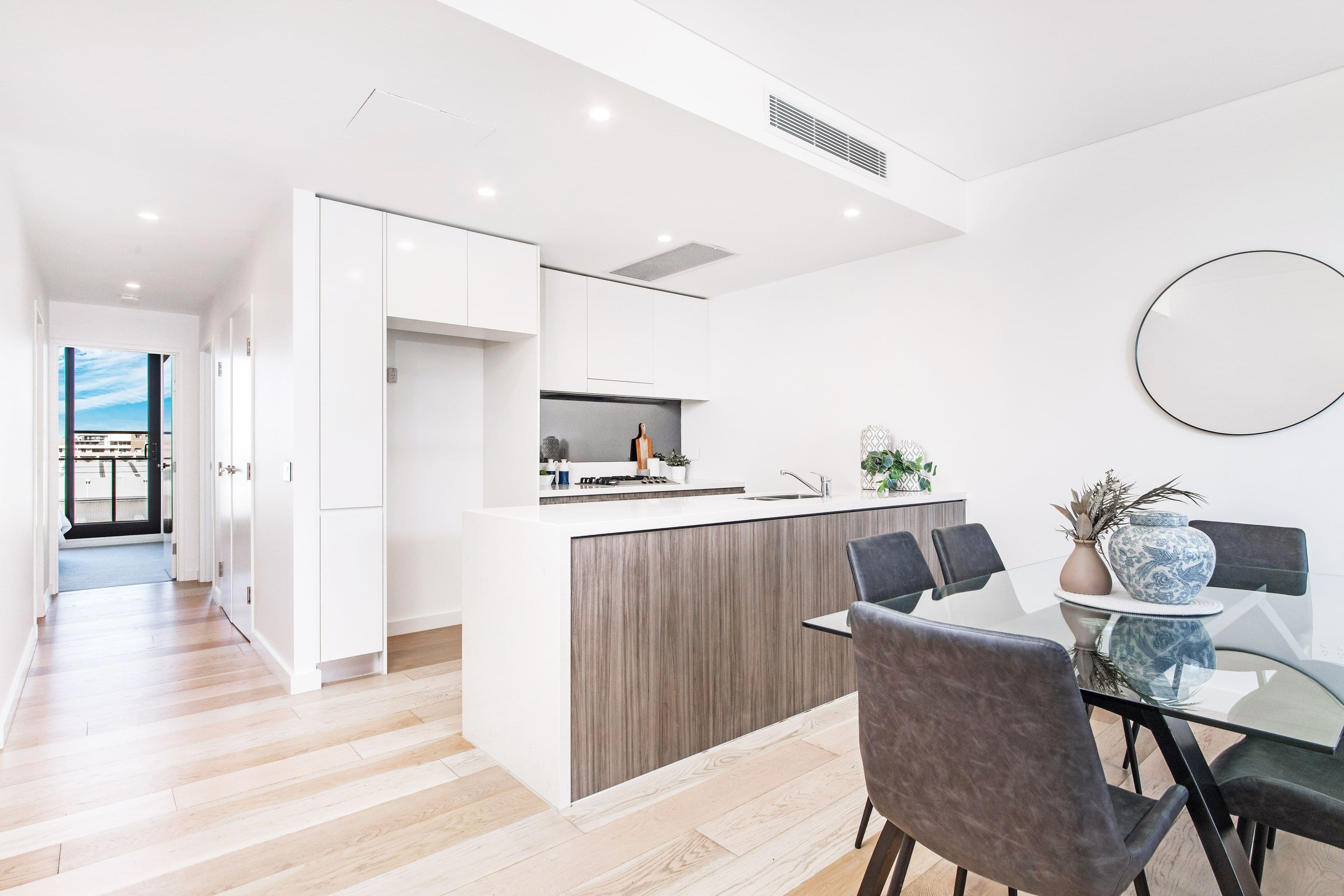 21 Verona Drive, Wentworth Point NSW 2127, Wentworth Point - Thumbnail 2