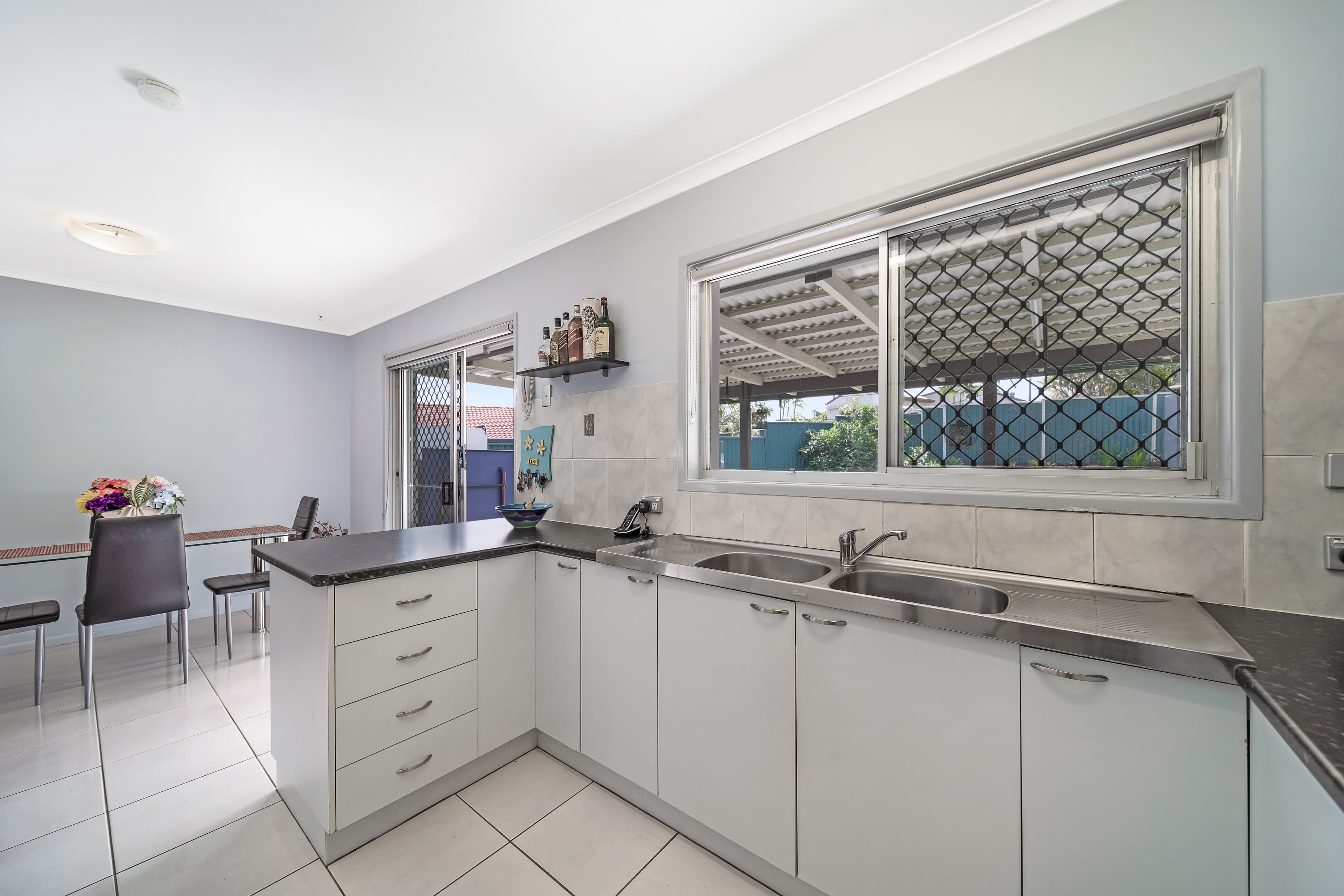 9 Springfield Crescent, Daisy Hill QLD 4127, Daisy Hill - Thumbnail 5