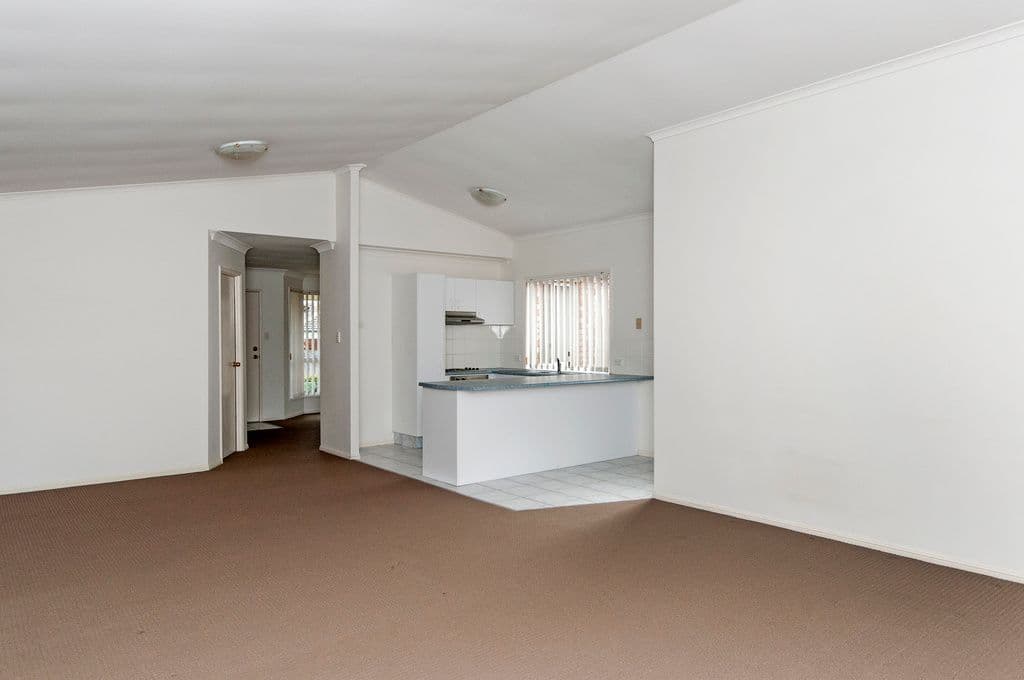 24 Columbus Place, FOREST LAKE QLD 4078, Forest Lake - Thumbnail 5