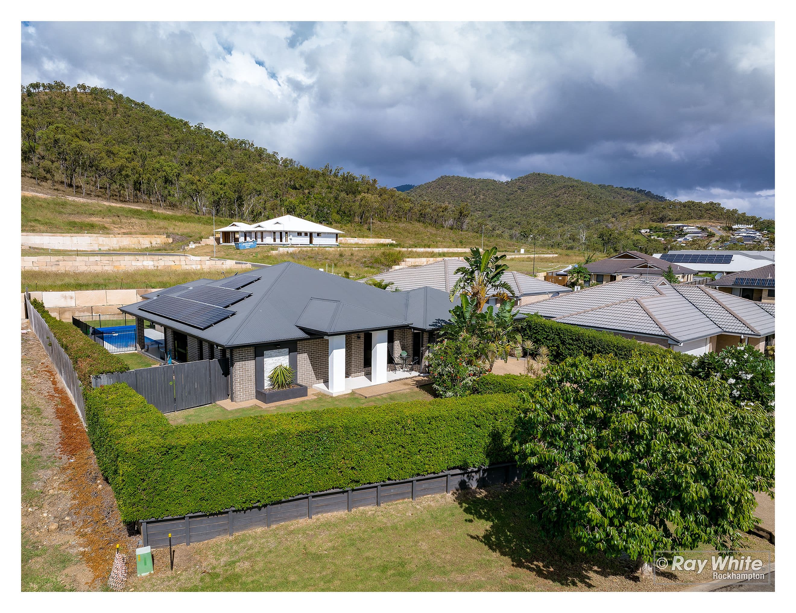 10 Jim Goldston Avenue, Norman Gardens QLD 4701, Norman Gardens - Image 1