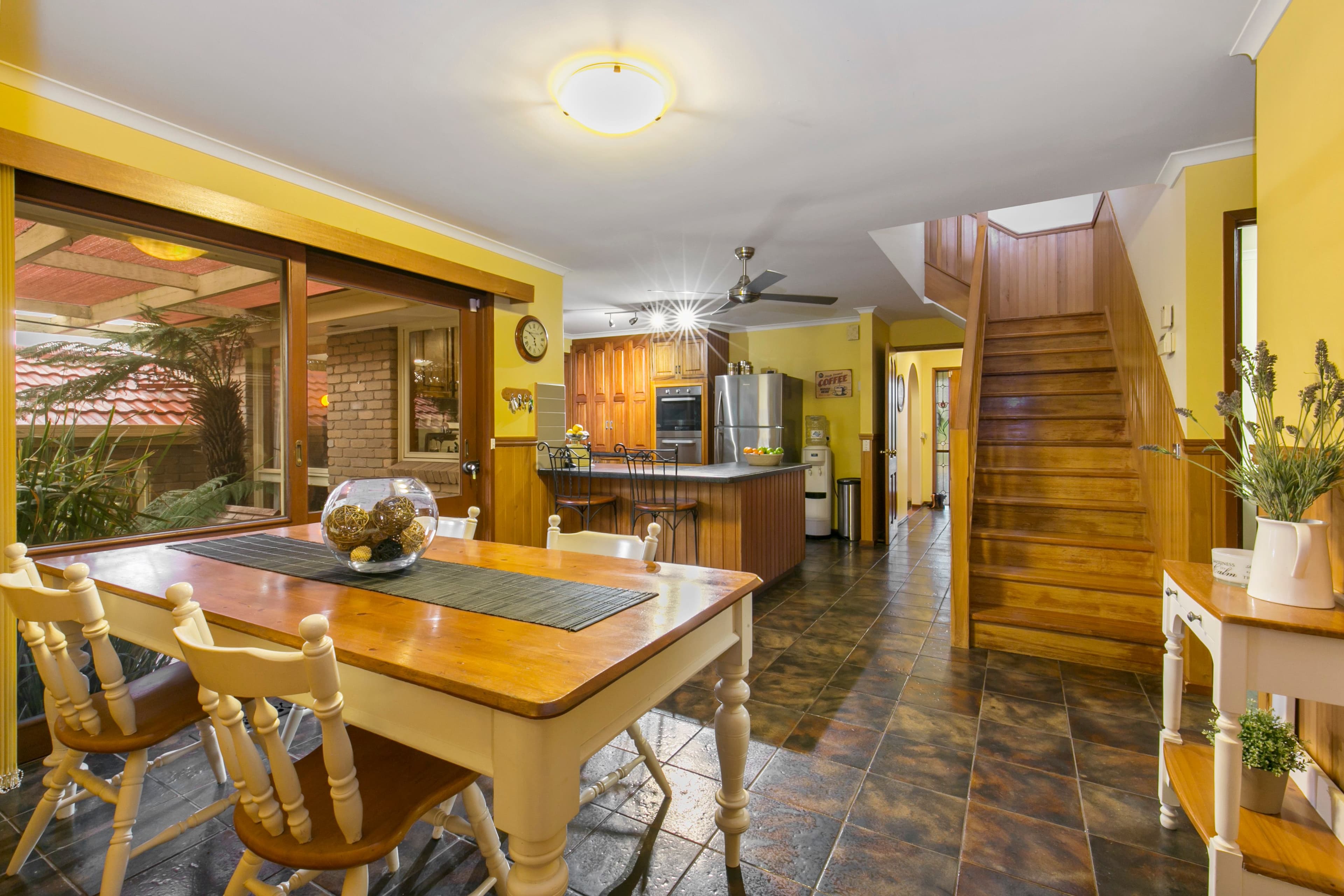 16 Samantha Court, Frankston VIC 3199, Frankston - Thumbnail 3