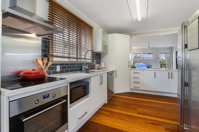 53 Muriel Avenue, Moorooka QLD 4105, Moorooka - Thumbnail 2