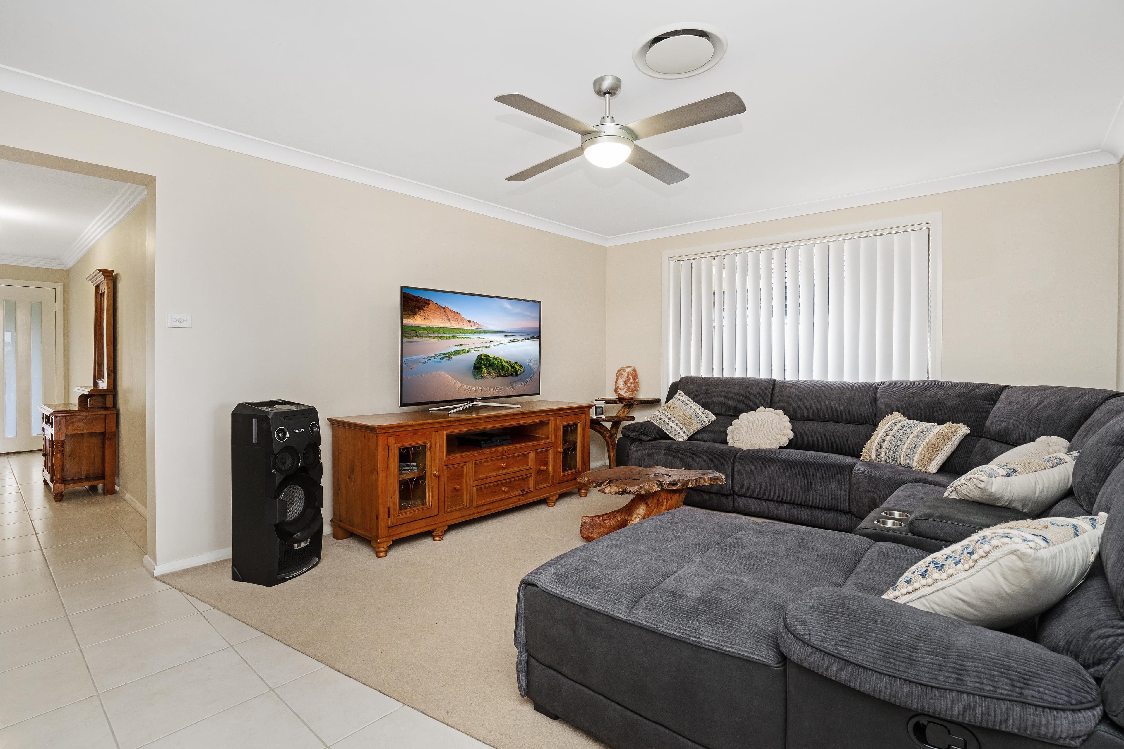 41 River Oak Avenue, Gillieston Heights - Thumbnail 2