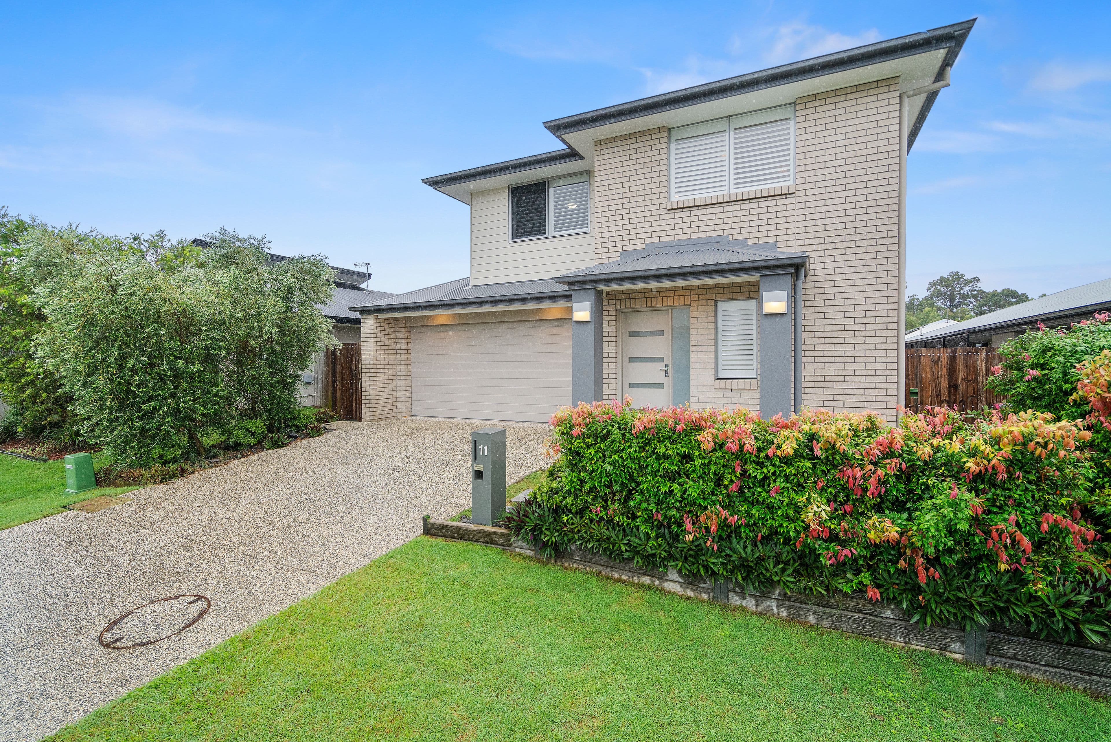 11 Golliker Street, Thornlands QLD 4164, Thornlands - Thumbnail 2