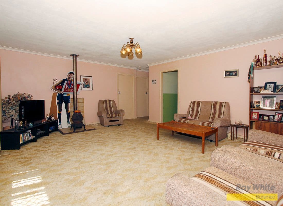 32 Markham Way, BALGA WA 6061, Balga - Thumbnail 3