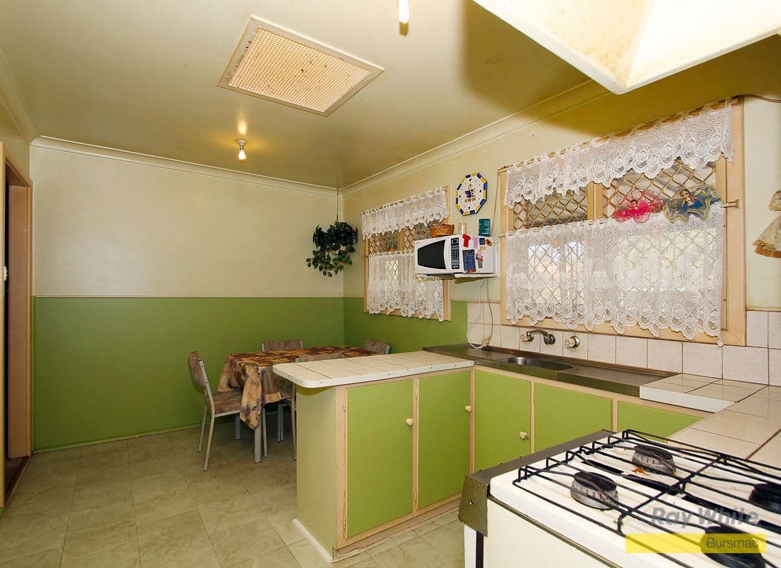 32 Markham Way, BALGA WA 6061, Balga - Thumbnail 8