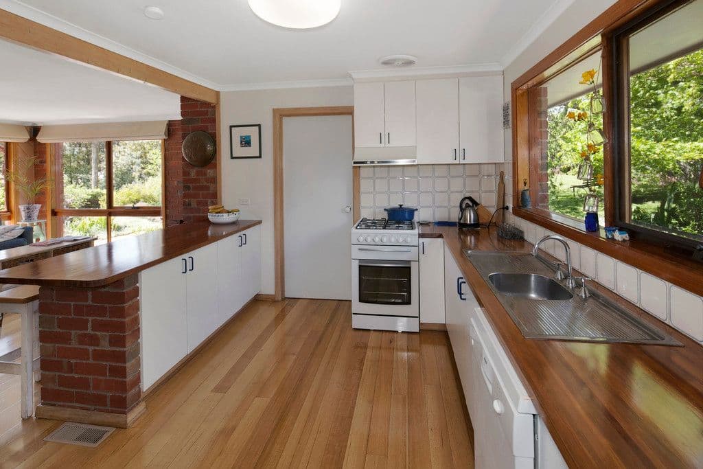 218 Simpson Street, Ballarat North VIC 3350, Ballarat North - Thumbnail 3