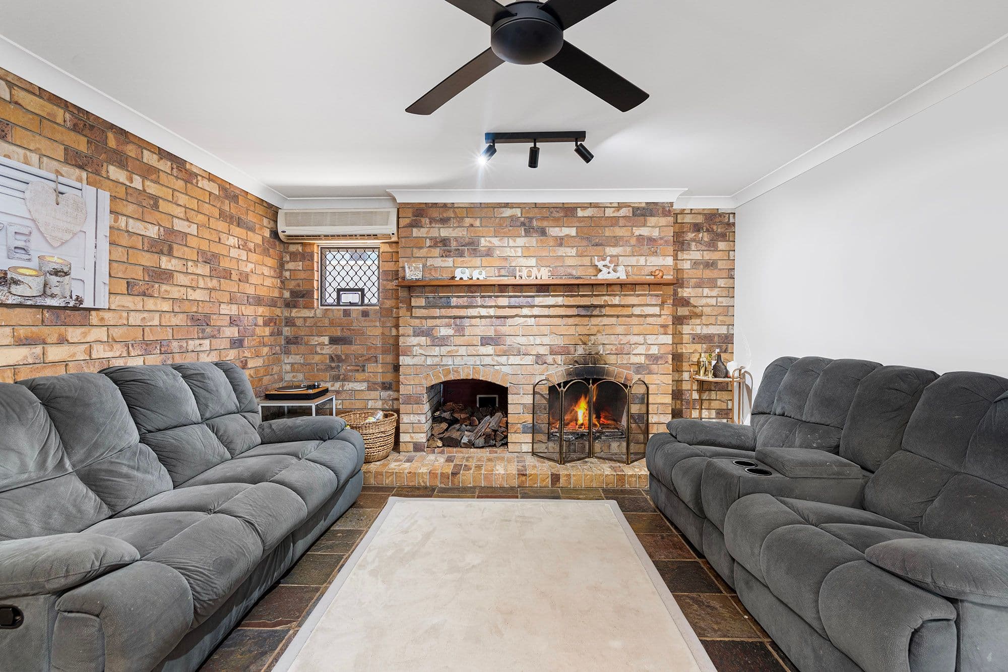 32 Hester Street, Shailer Park QLD 4128, Shailer Park - Thumbnail 3