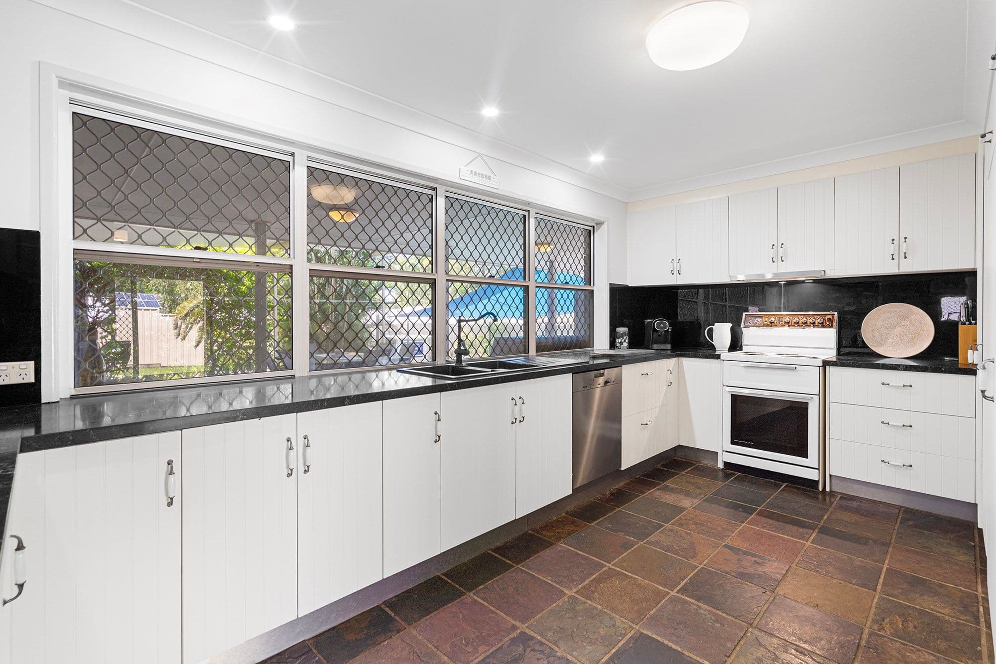 32 Hester Street, Shailer Park QLD 4128, Shailer Park - Thumbnail 6