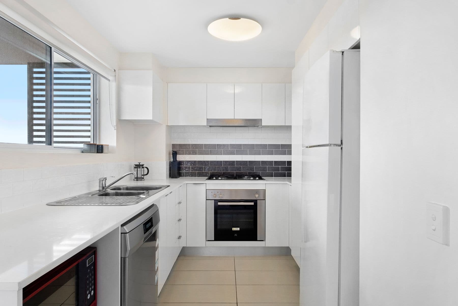 9 McGregor Avenue, Lutwyche QLD 4030, Lutwyche - Thumbnail 4
