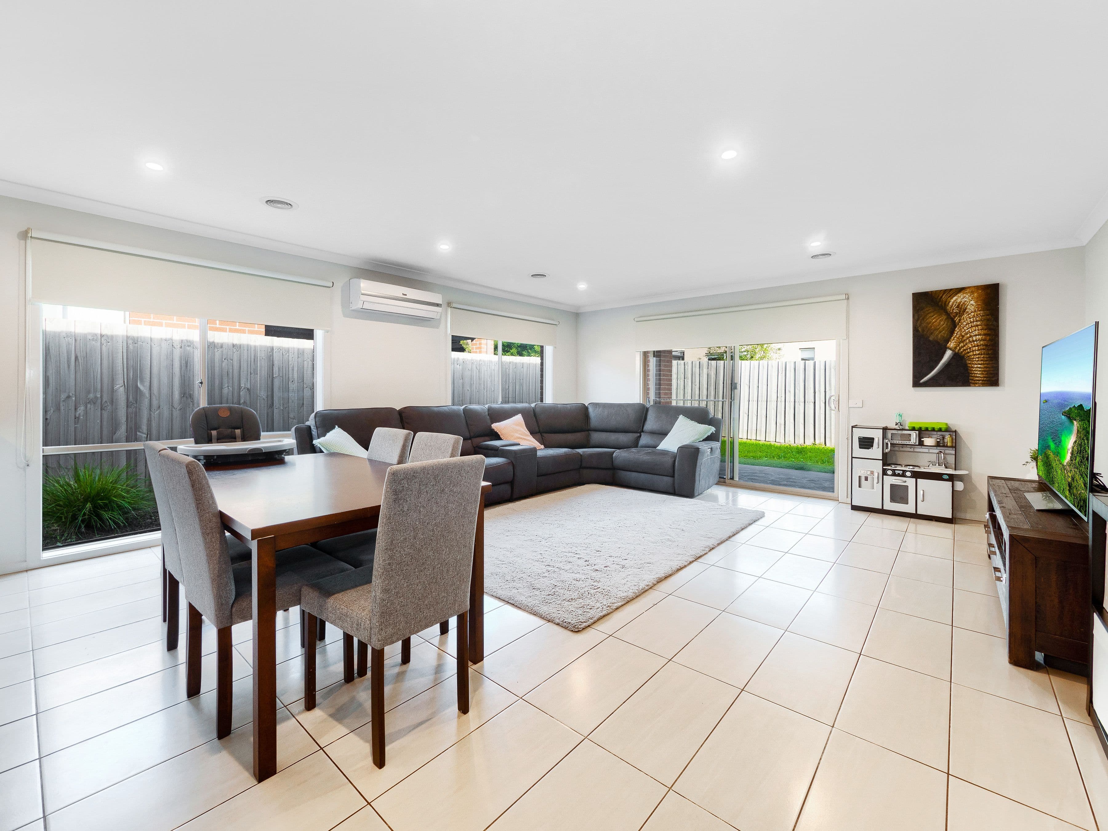 113 Rossiter Retreat, Cranbourne North VIC 3977, Cranbourne North - Thumbnail 4