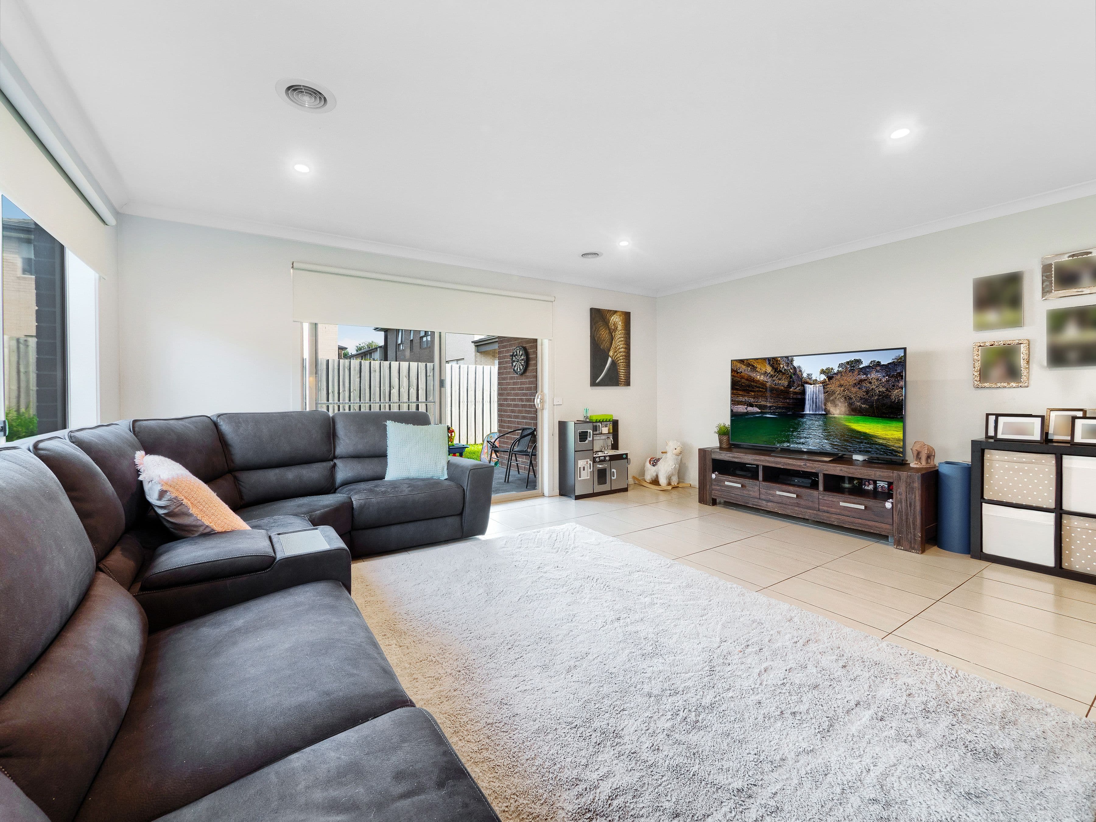 113 Rossiter Retreat, Cranbourne North VIC 3977, Cranbourne North - Thumbnail 7