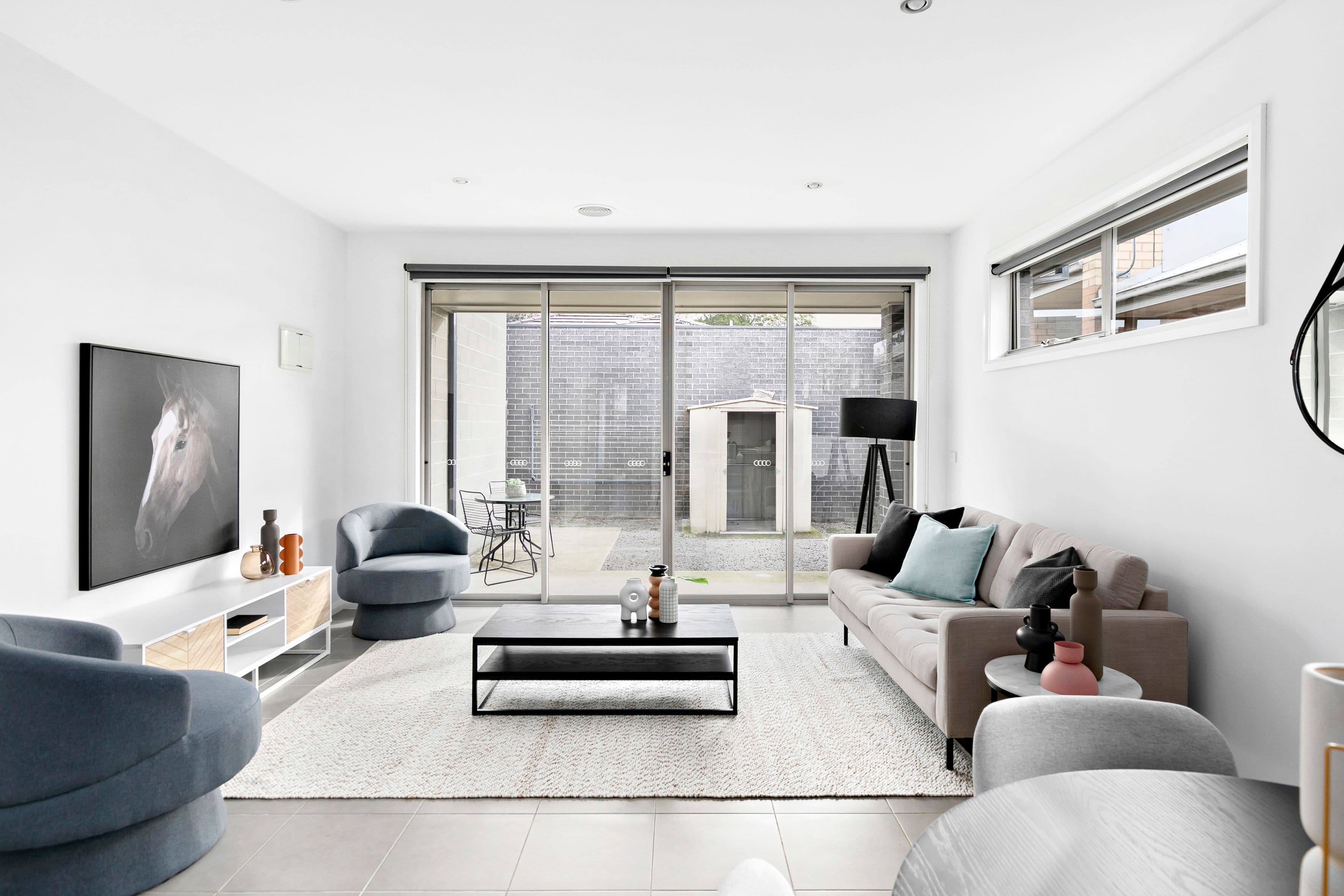 885-887 Pascoe Vale Road, Glenroy VIC 3046, Glenroy - Thumbnail 2