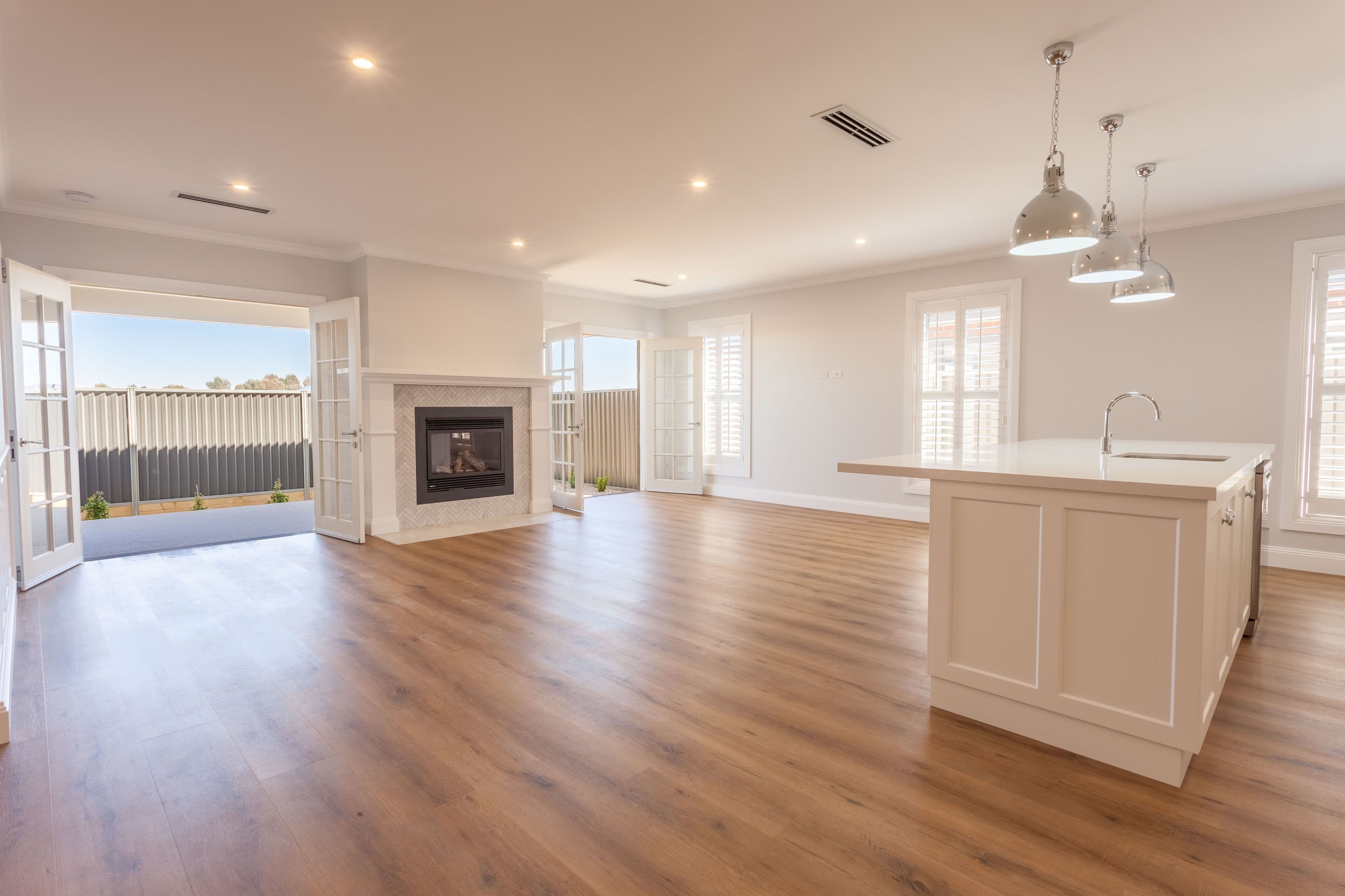 11 Charters Way, Yarrawonga VIC 3730, Yarrawonga - Thumbnail 2