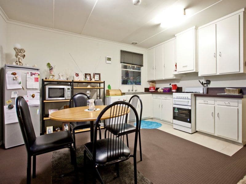 27 Nodding Avenue, FRANKSTON NORTH VIC 3200, Frankston North - Thumbnail 3