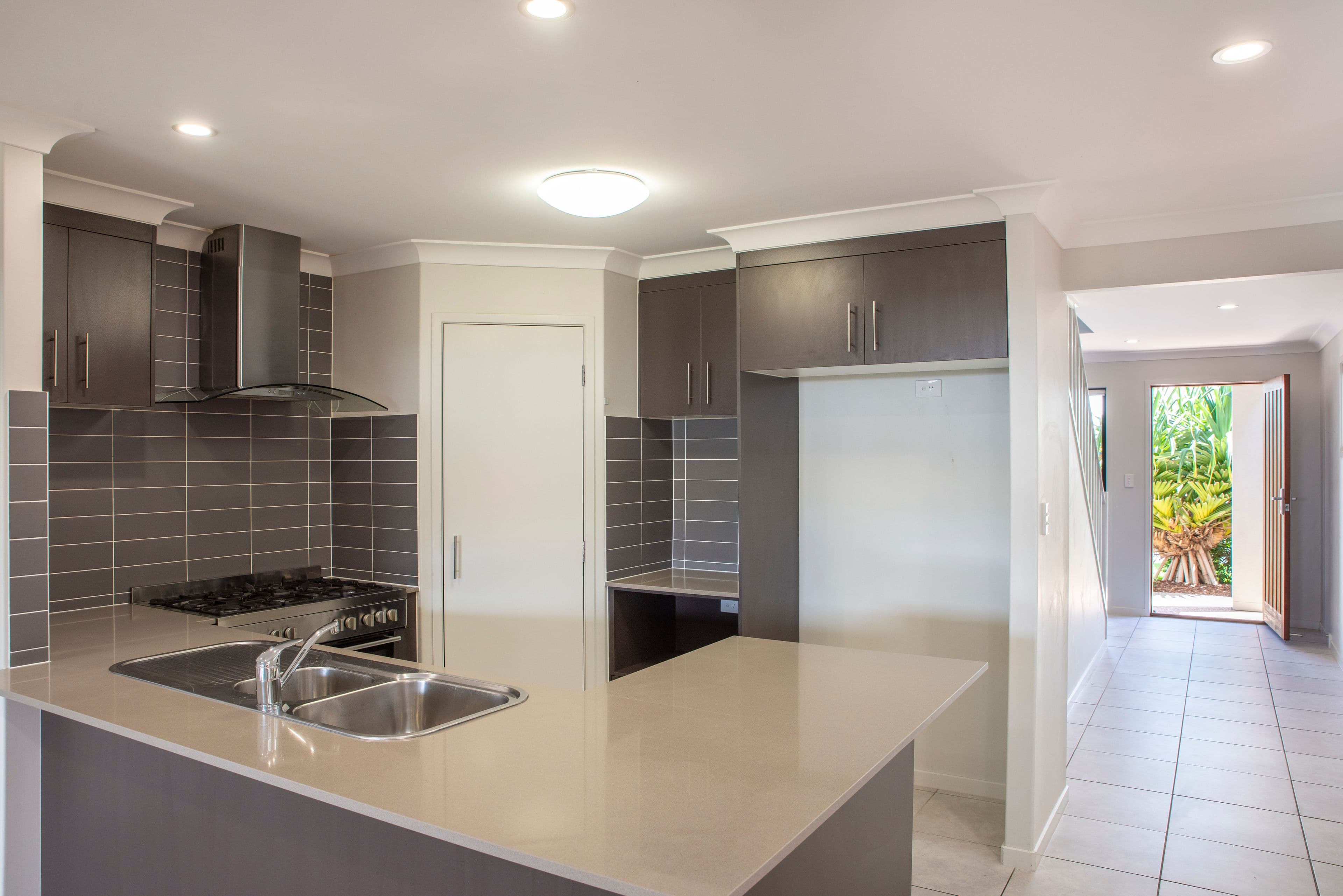 8 Vincent Avenue, Sippy Downs QLD 4556, Sippy Downs - Thumbnail 2