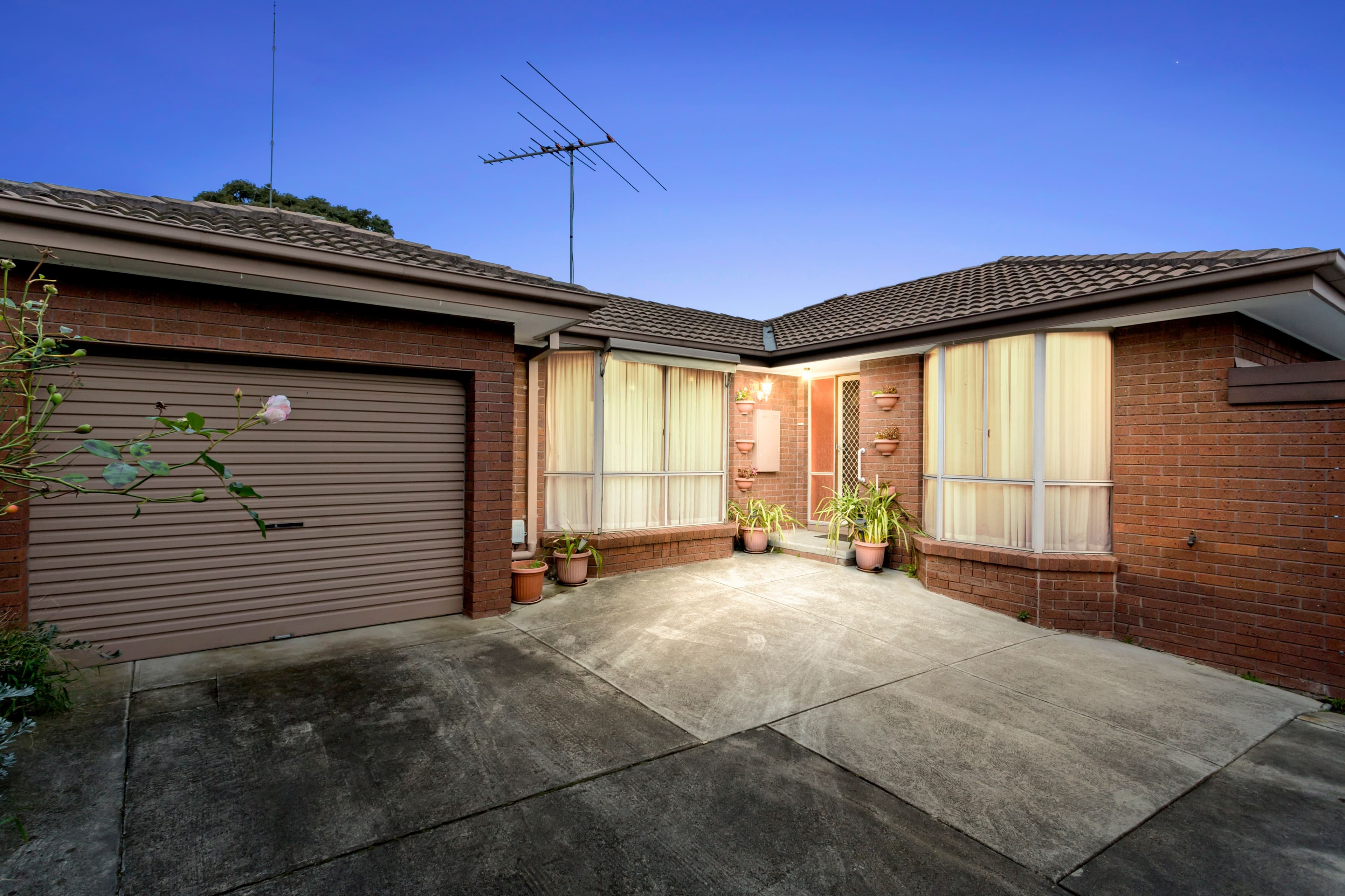 6 Shafton Street, Huntingdale VIC 3166, Huntingdale - Image 1