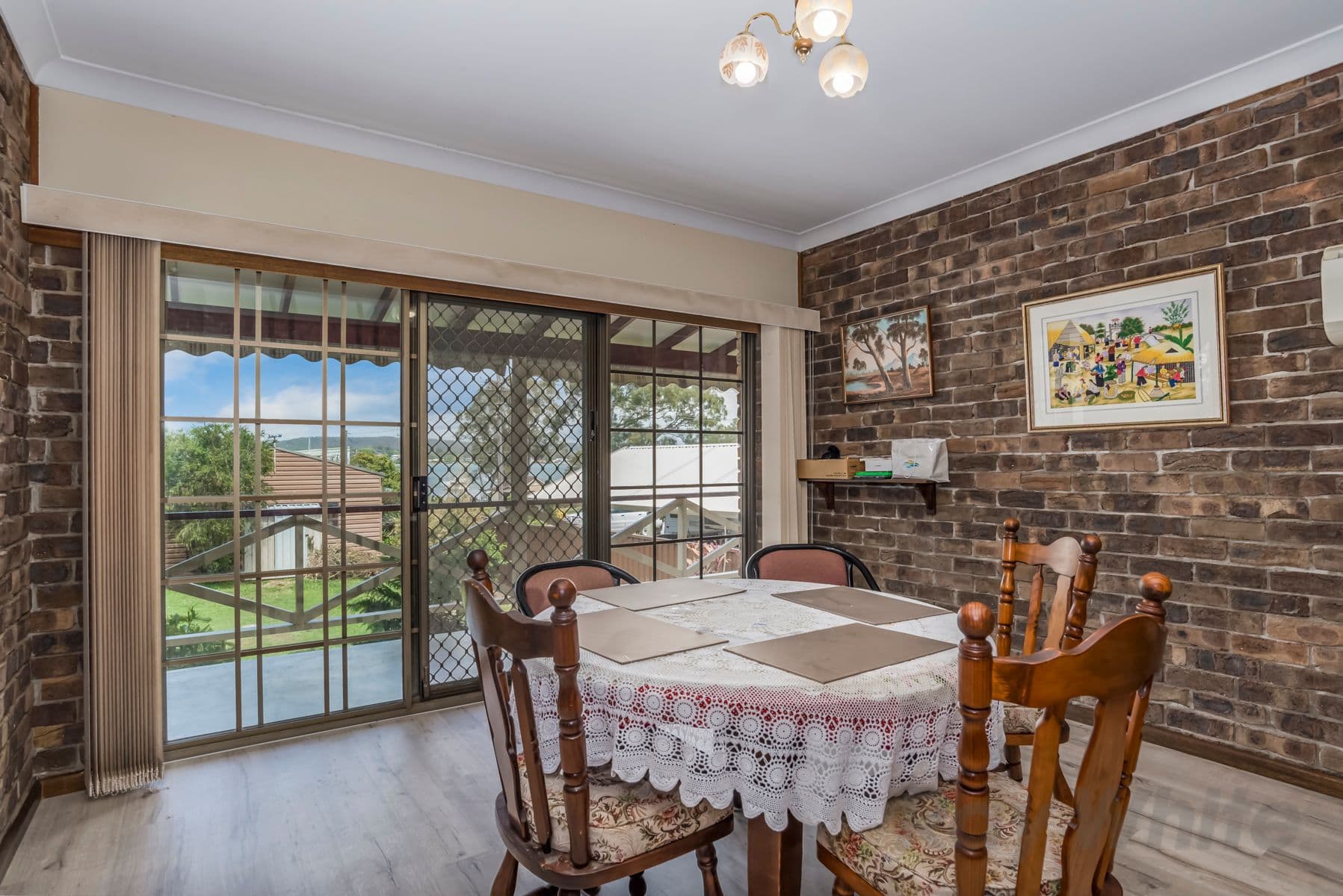 98 Bay Road, Bolton Point - Thumbnail 6