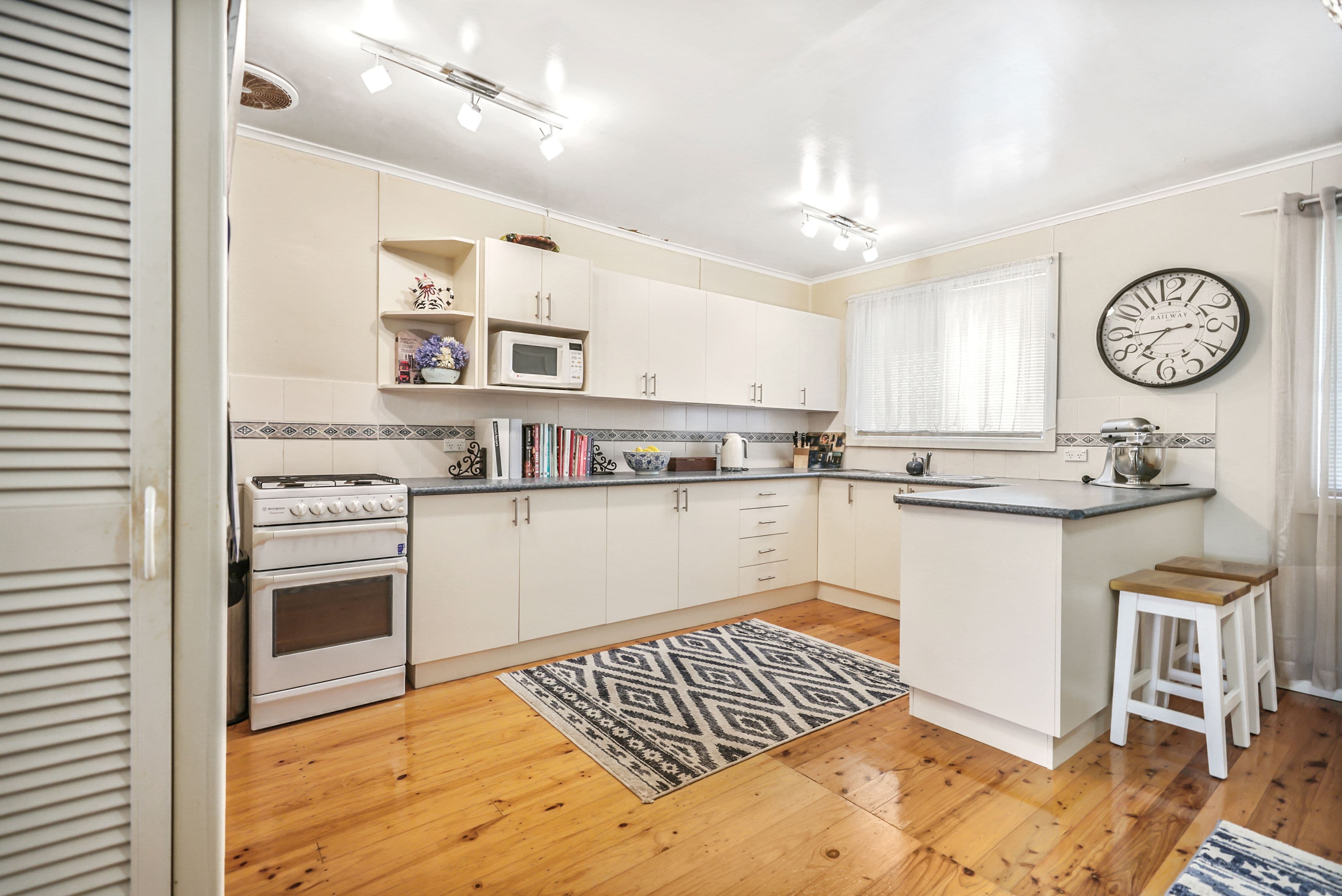 72 Gasmata Crescent, Whalan NSW 2770, Whalan - Thumbnail 4
