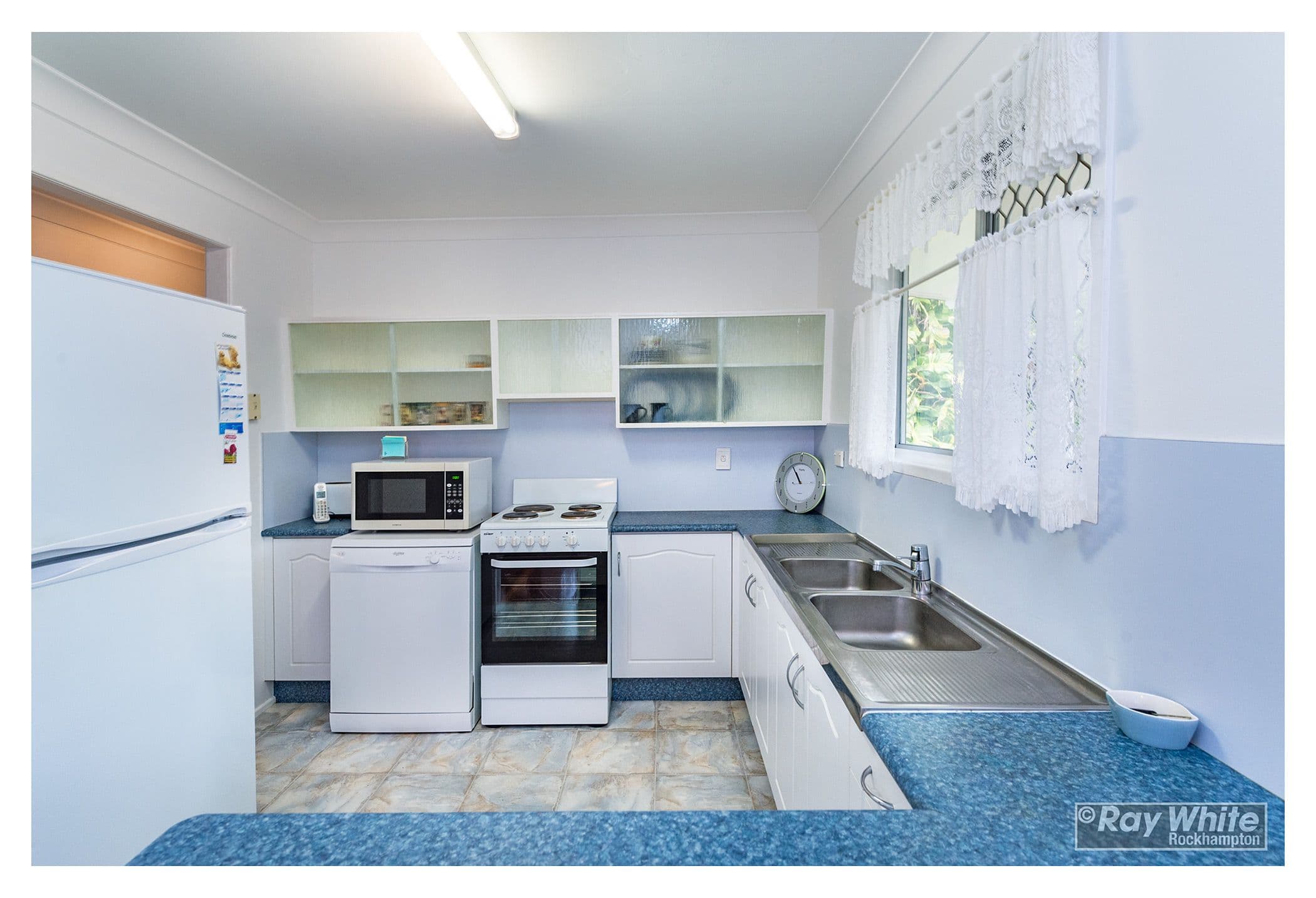 337 Marsh Avenue, Frenchville QLD 4701, Frenchville - Thumbnail 3