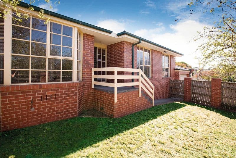 91 Deakin Street, ESSENDON VIC 3040, Essendon - Thumbnail 2