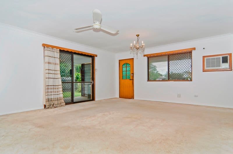 112 Coronation Avenue, GOLDEN BEACH QLD 4551, Golden Beach - Thumbnail 4