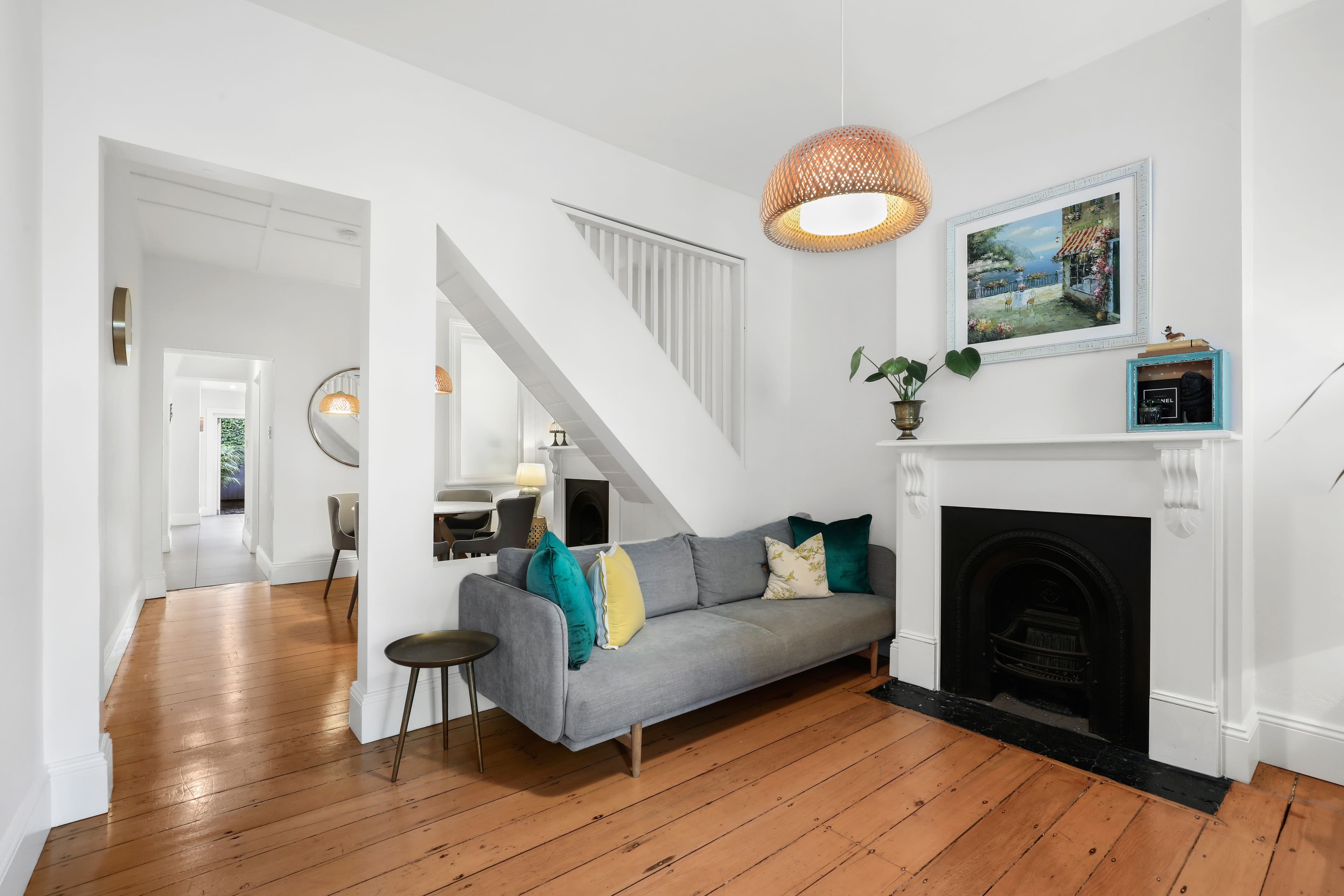 24 Queen Street, Newtown NSW 2042, Newtown - Thumbnail 2