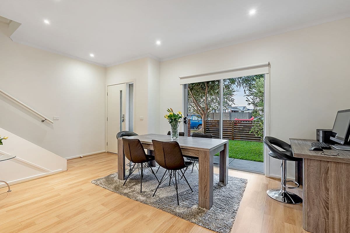 165 Central Park Avenue, Craigieburn VIC 3064, Craigieburn - Thumbnail 4