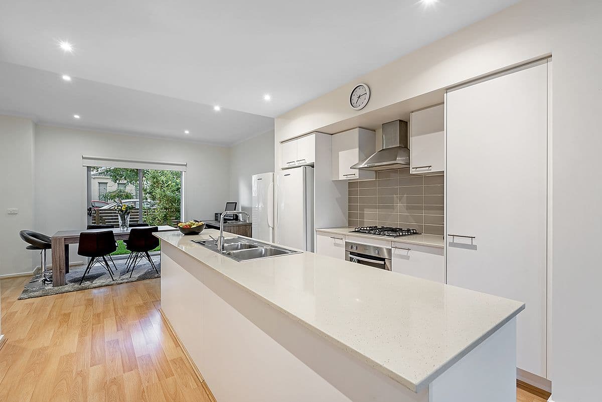 165 Central Park Avenue, Craigieburn VIC 3064, Craigieburn - Thumbnail 6