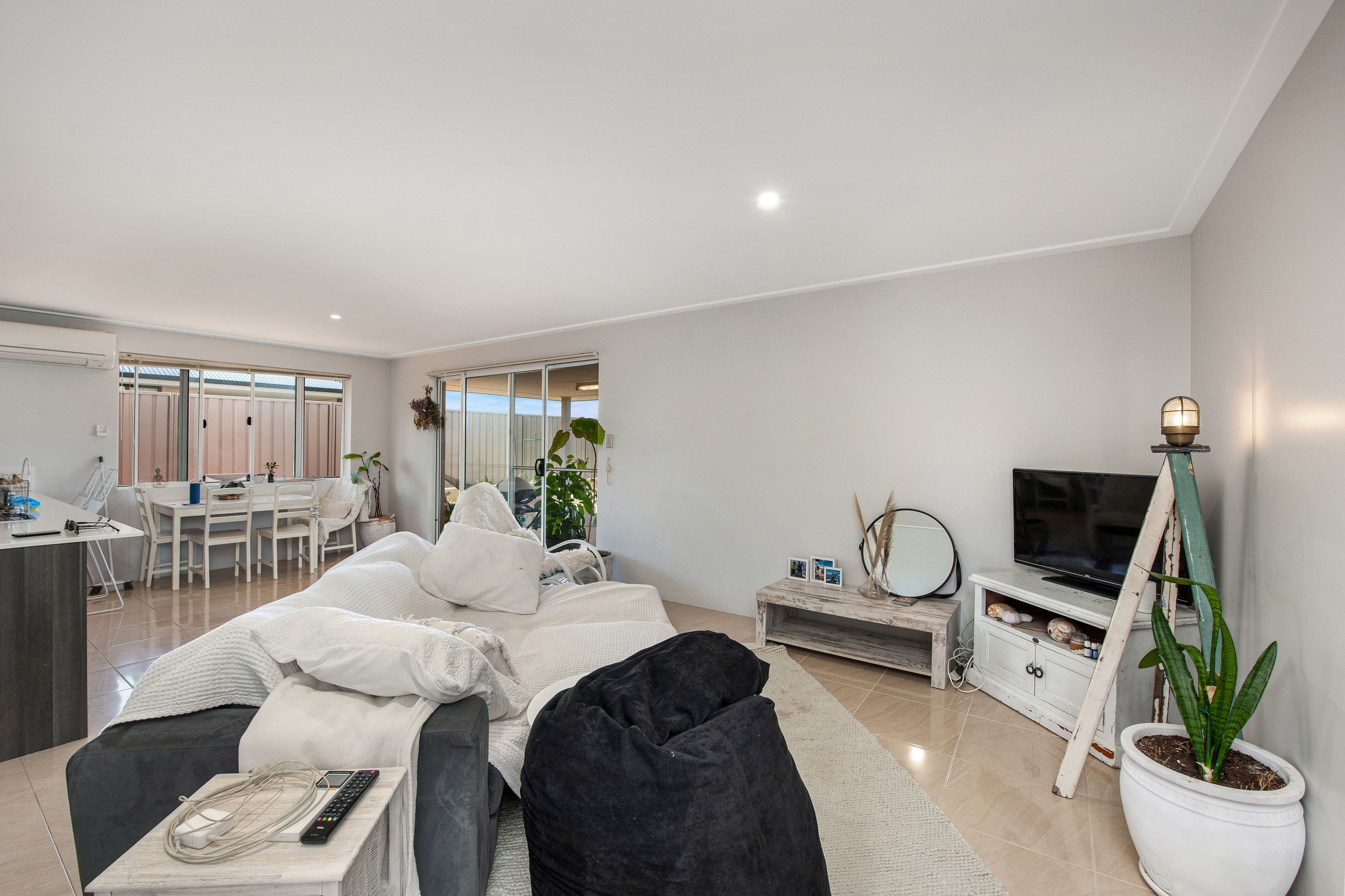 22 Swell Terrace, Glenfield WA 6532, Glenfield - Thumbnail 3