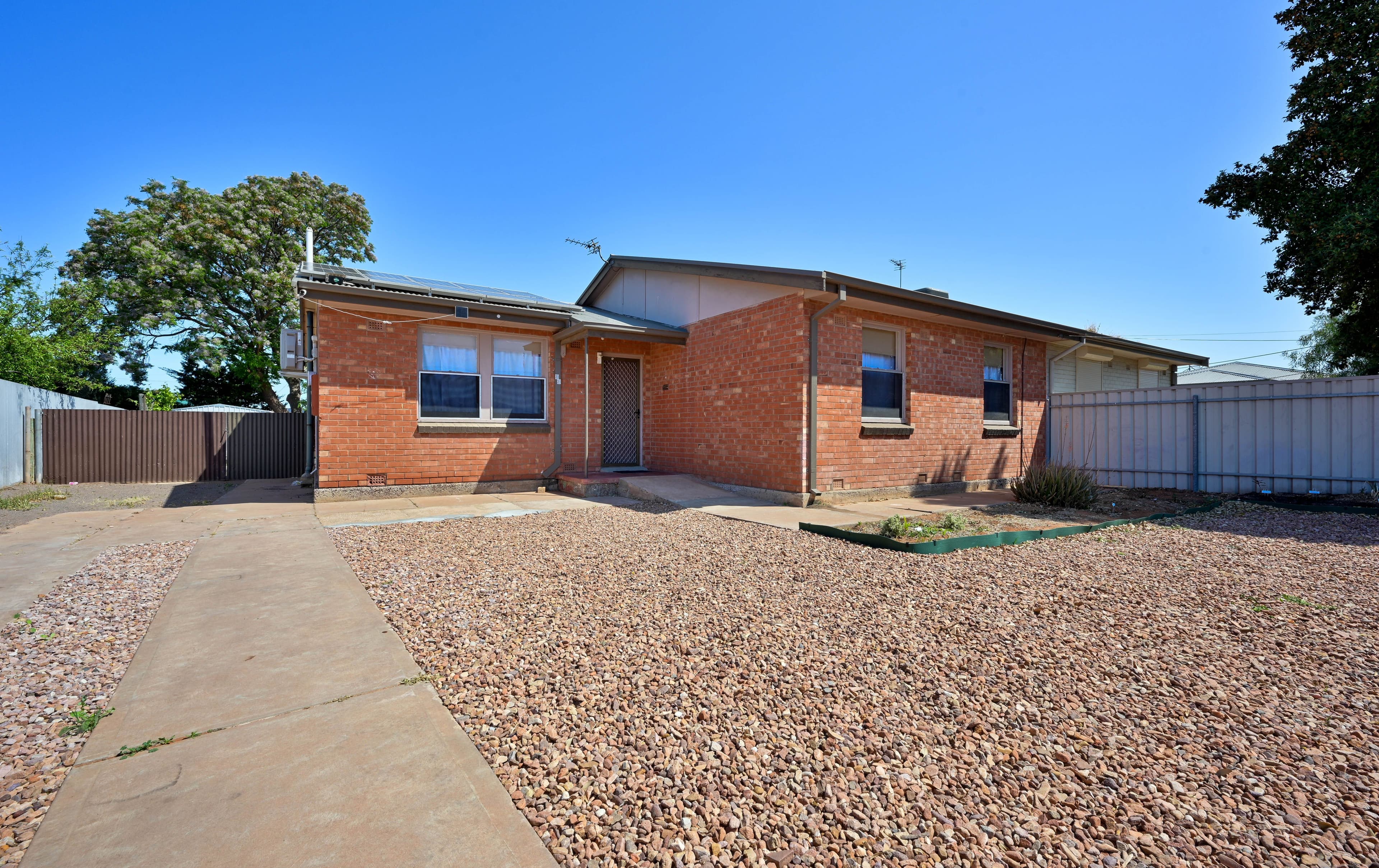 33 Scott Street, Whyalla Stuart SA 5608, Whyalla Stuart - Image 1