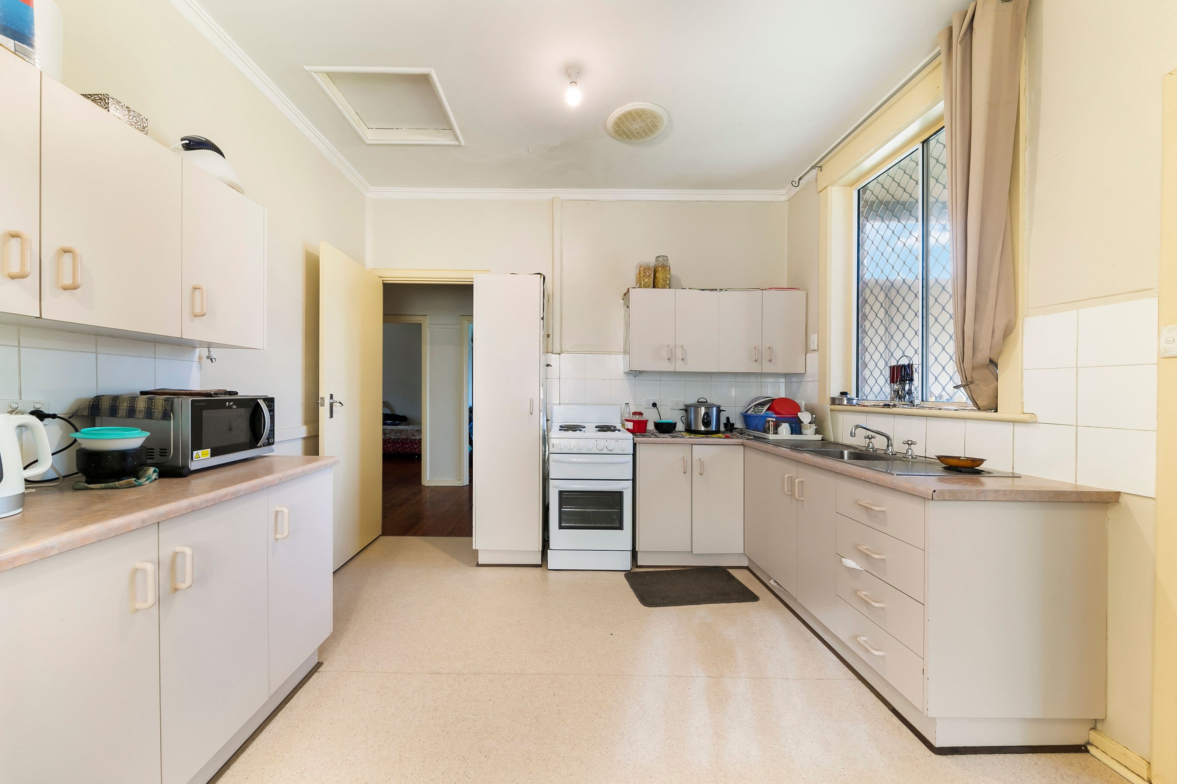 24 & 26 Holcomb Street, Elizabeth East SA 5112, Elizabeth East - Thumbnail 4