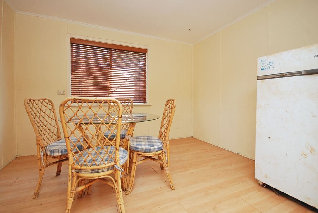 10 Cameron Street, Jurien Bay WA 6516, Jurien Bay - Thumbnail 2