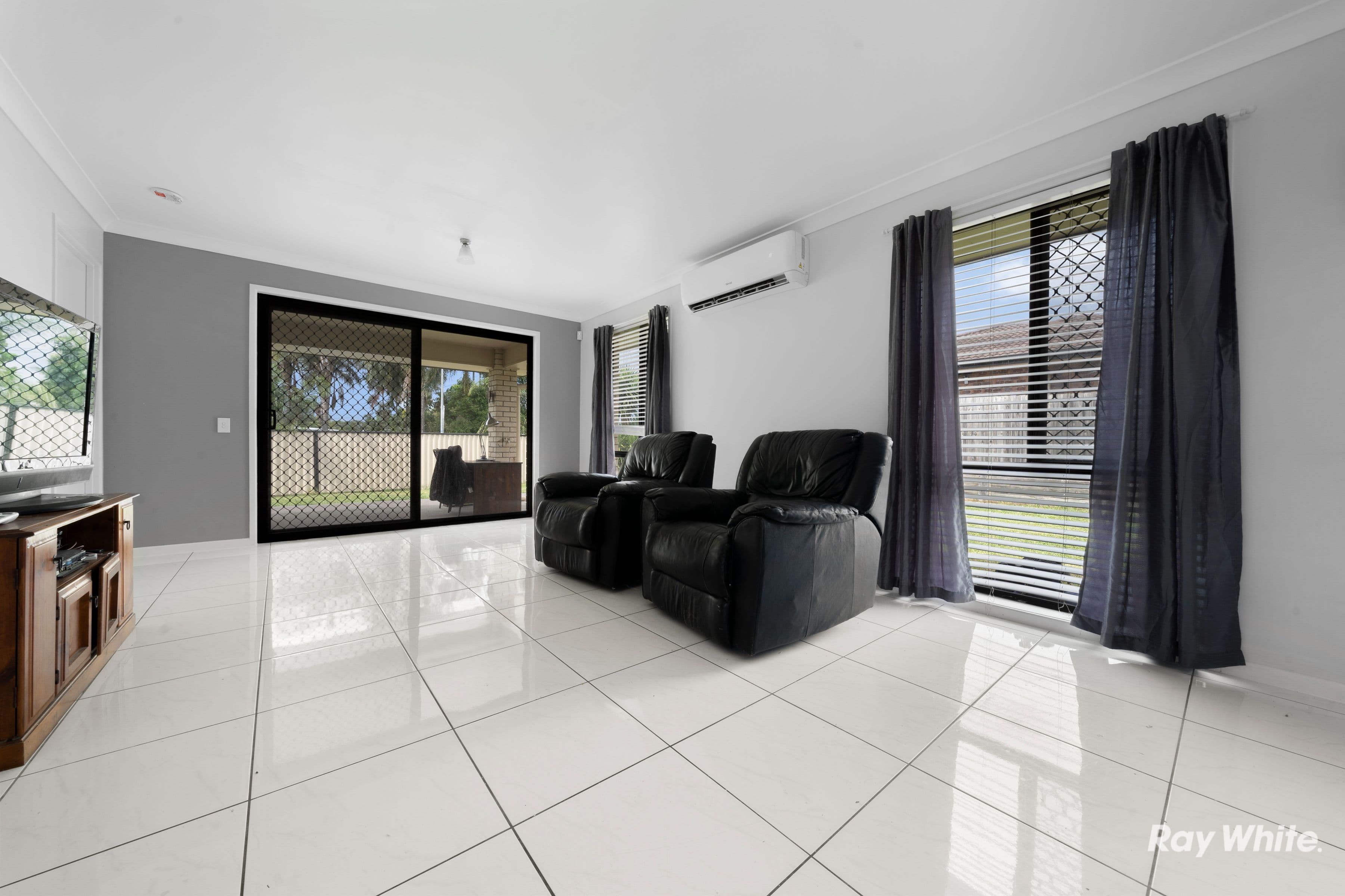 21 Myra Street, Kingston QLD 4114, Kingston - Thumbnail 4