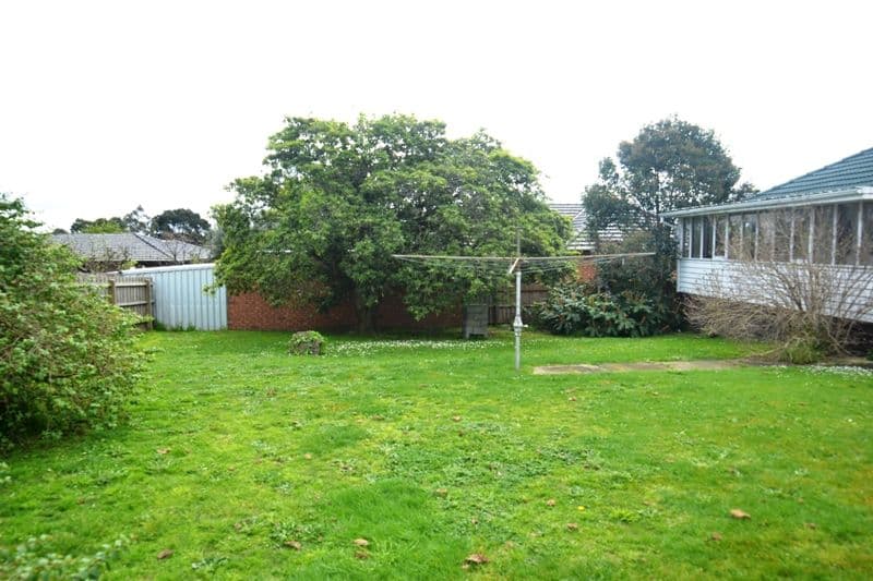 35 Parkinson Street, MOUNT WAVERLEY VIC 3149, Mount Waverley - Thumbnail 3