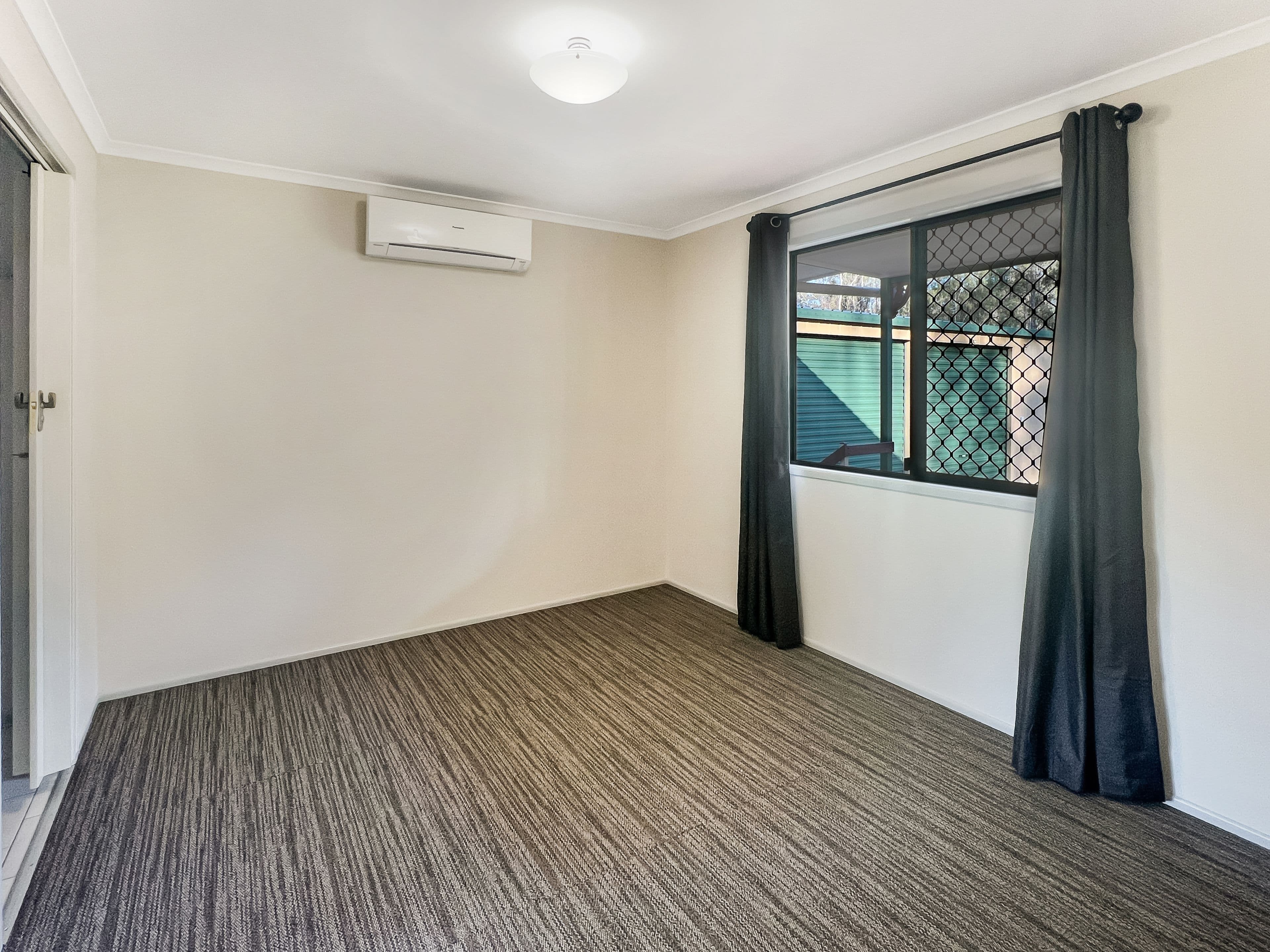 22 Calcite Road, Biarra QLD 4313, Biarra - Thumbnail 5