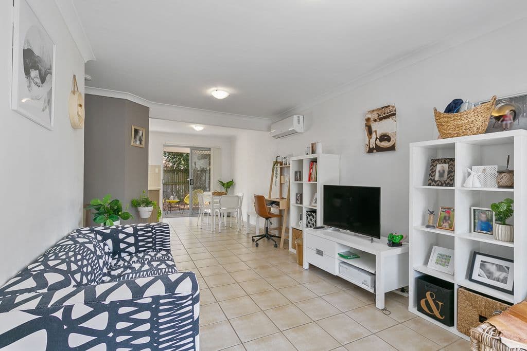 27 Heathwood Street, Taigum QLD 4018, Taigum - Thumbnail 2