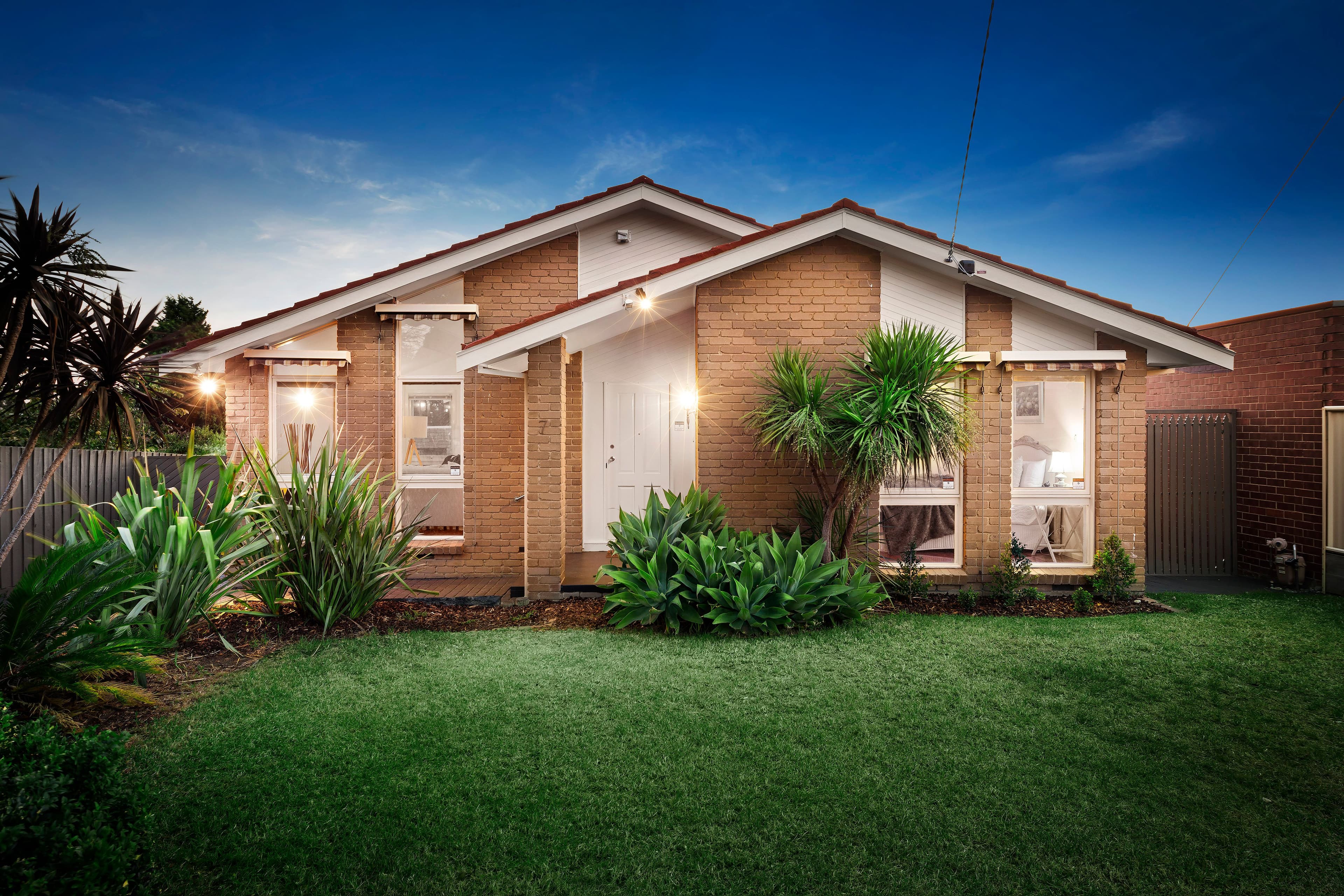 7 Merryn Close, Bundoora VIC 3083, Bundoora - Thumbnail 2