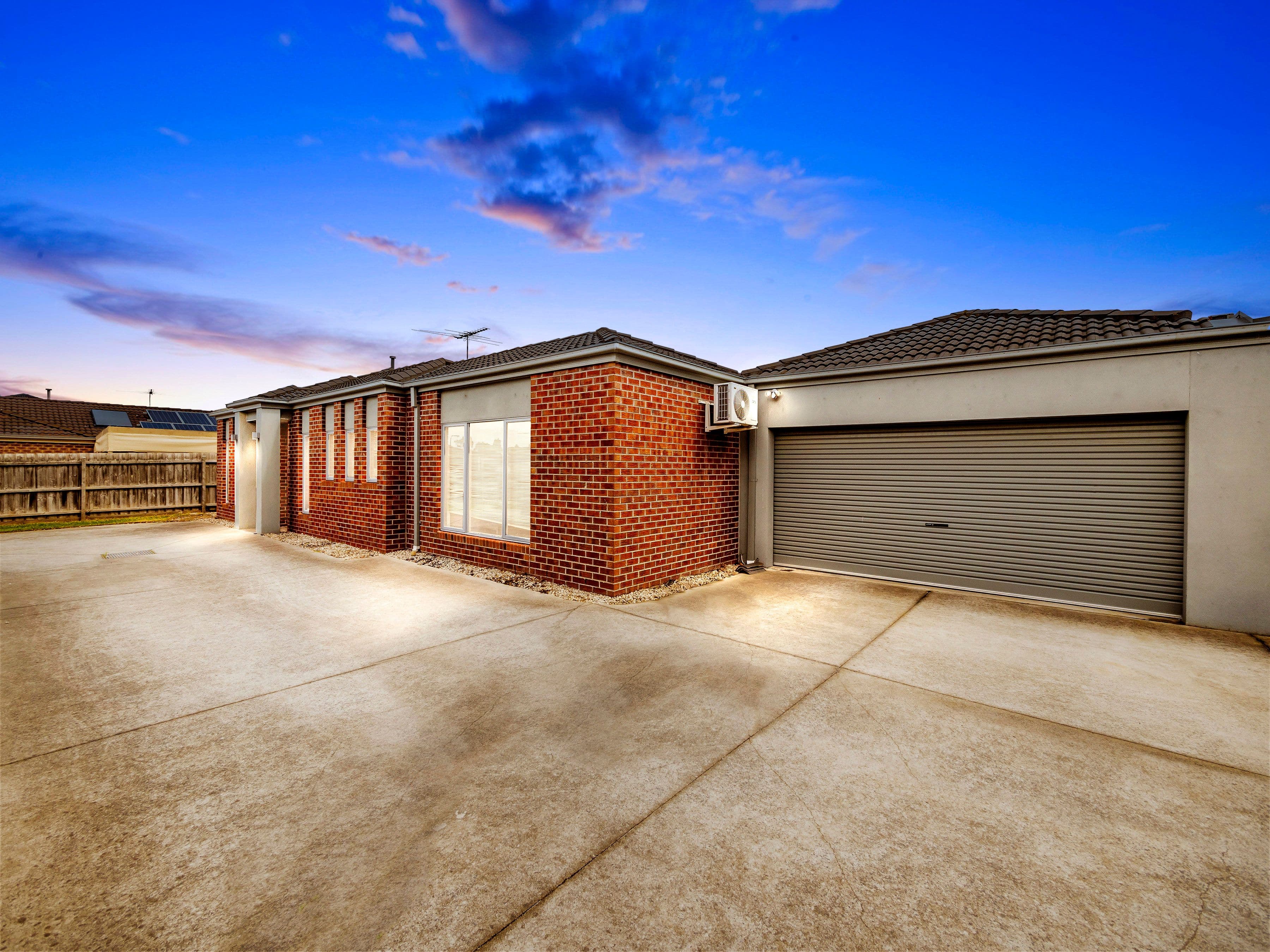6 Nandaly Place, Cranbourne West VIC 3977, Cranbourne West - Image 1