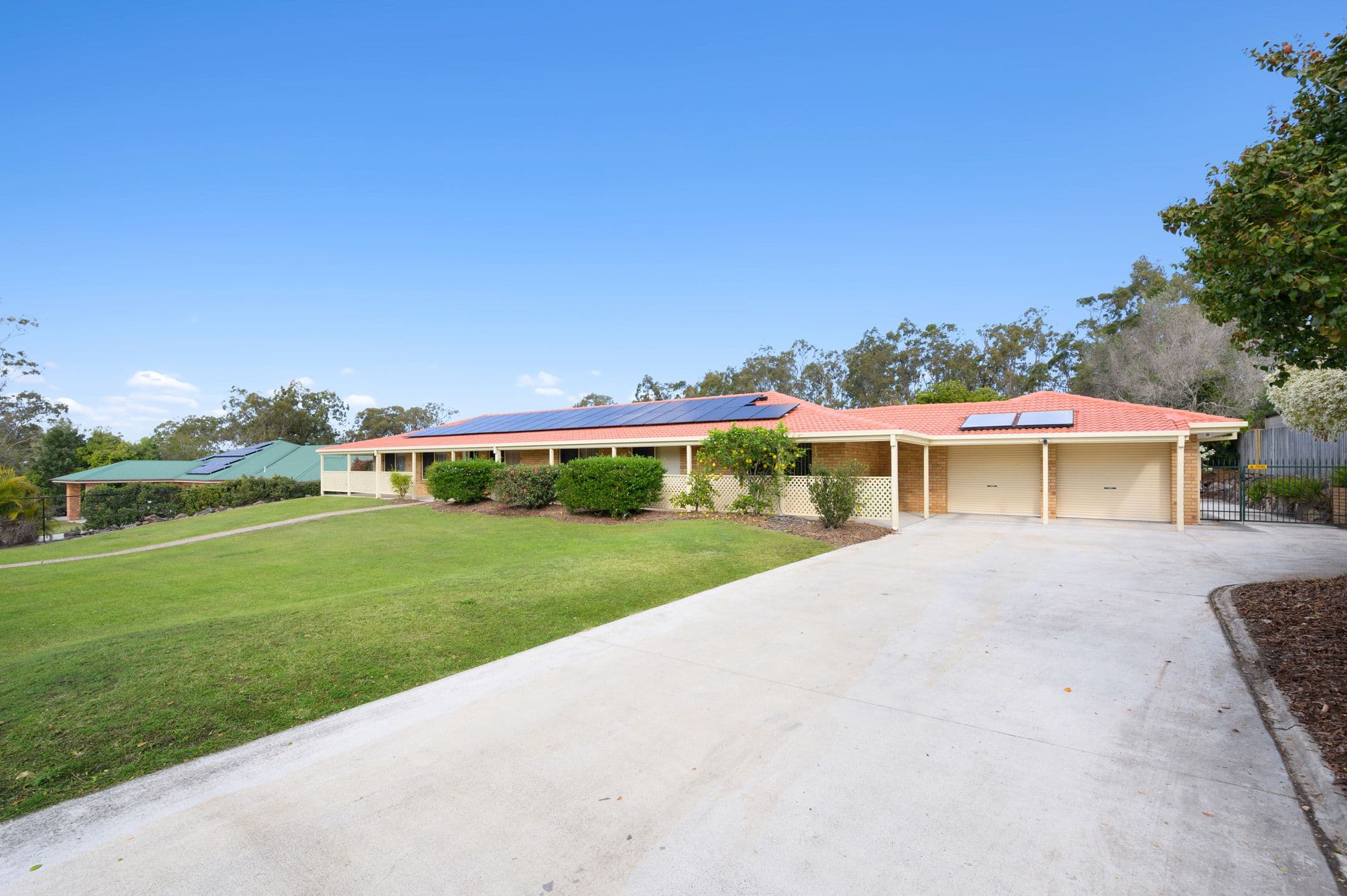 30 Rivertree Avenue, Helensvale QLD 4212, Helensvale - Thumbnail 2