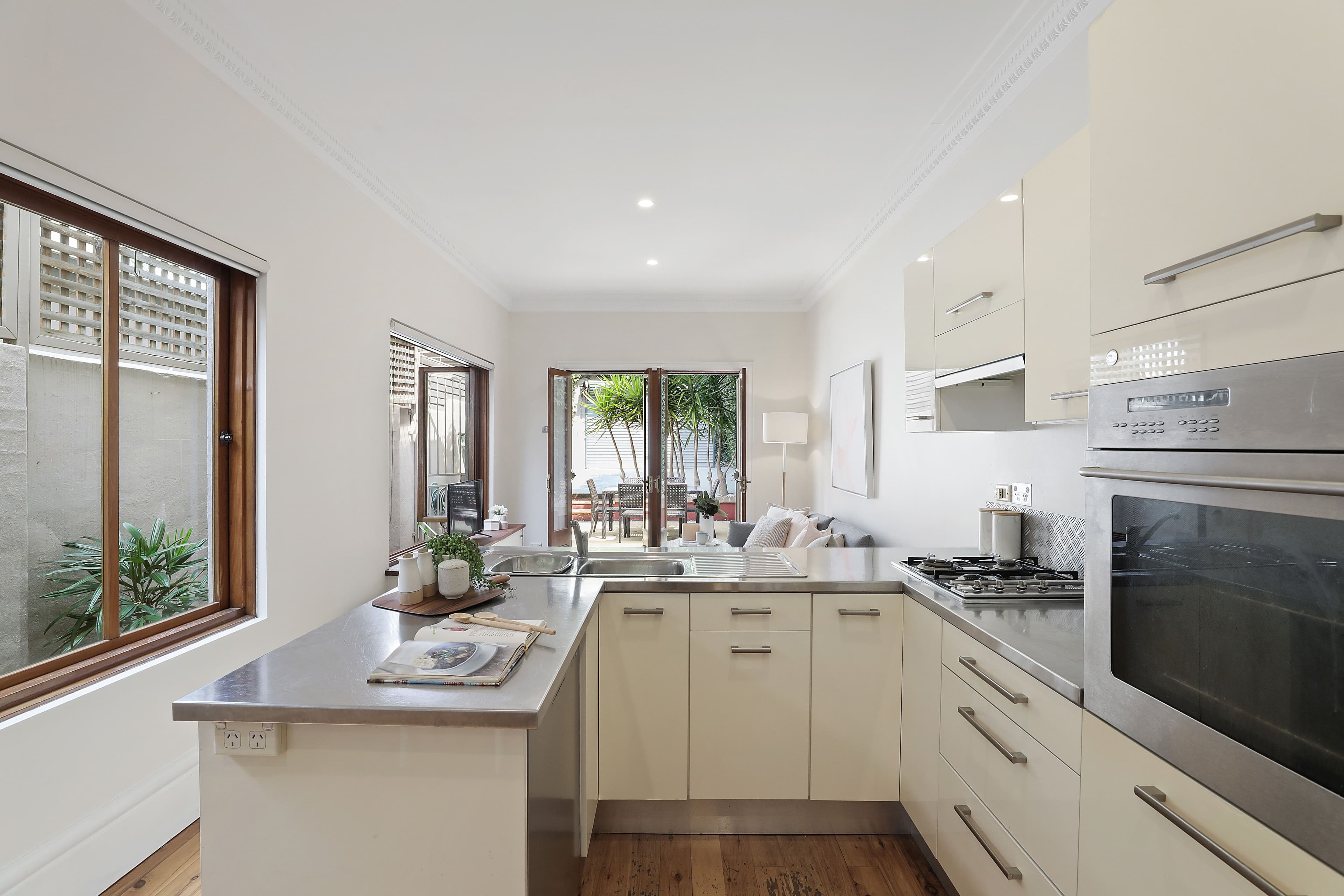 20 Michelmore Drive, Meadows - Thumbnail 4