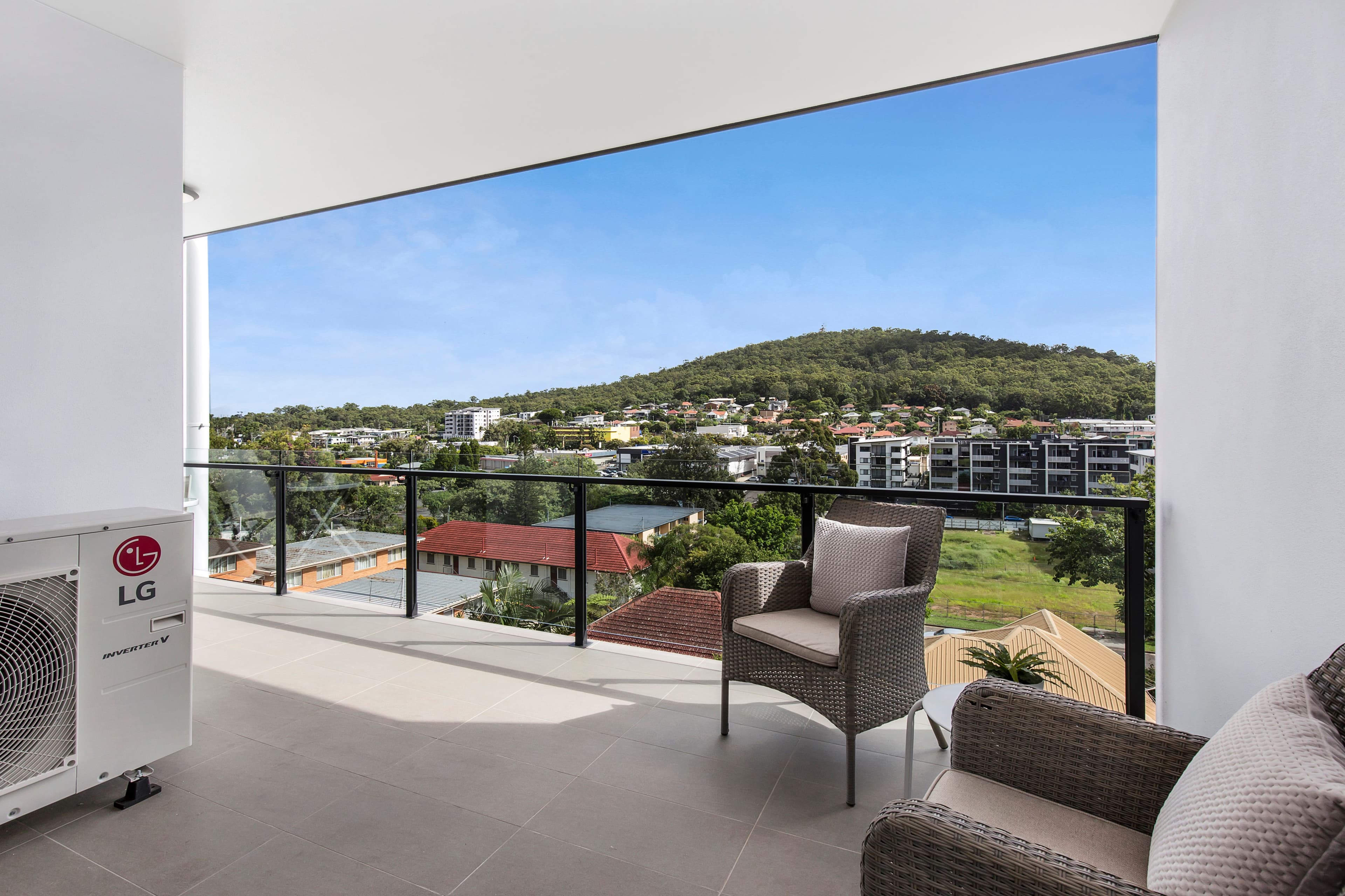 9 Raffles Street, Mount Gravatt East QLD 4122, Mount Gravatt East - Thumbnail 2