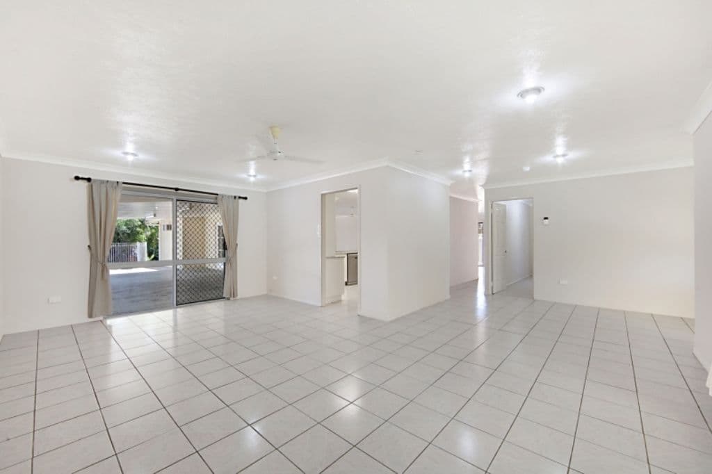 38 Golf Links Drive, Kirwan QLD 4817, Kirwan - Thumbnail 4