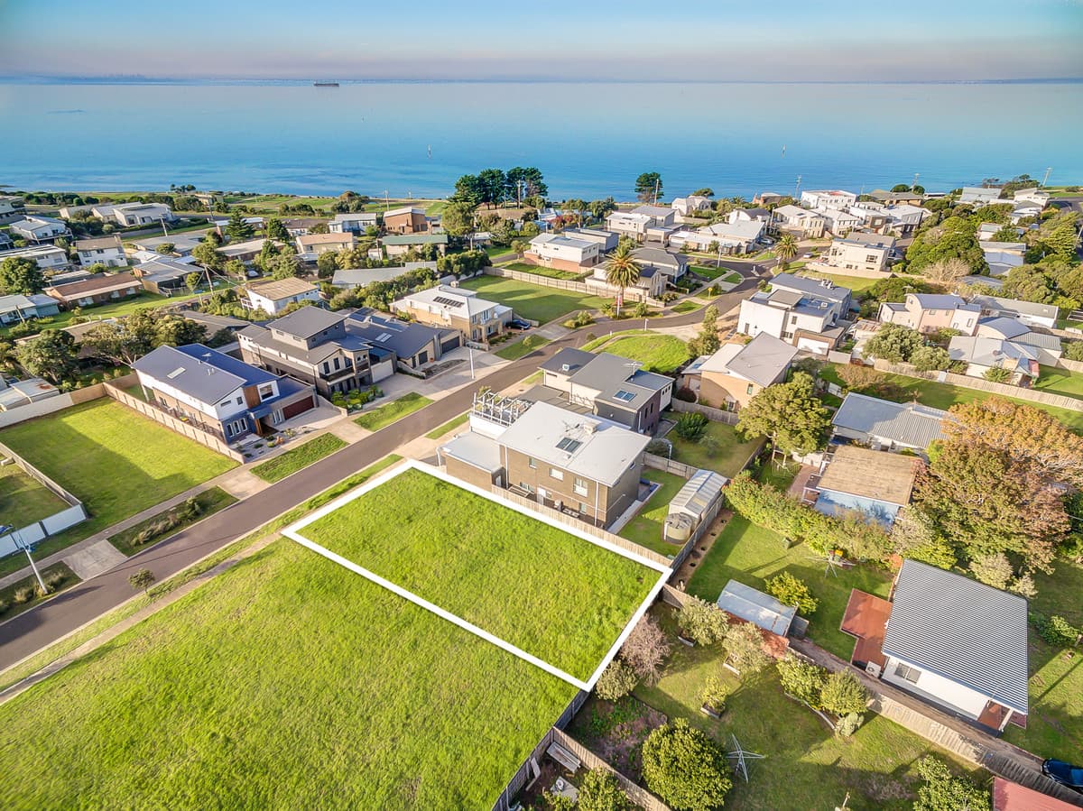 24 Amalfi Way, Indented Head VIC 3223, Indented Head - Image 1