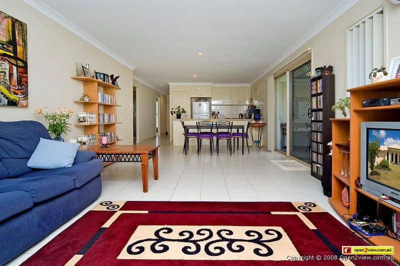 28 Witheren Circuit, PACIFIC PINES QLD 4211, Pacific Pines - Thumbnail 4