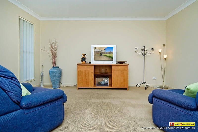 28 Witheren Circuit, PACIFIC PINES QLD 4211, Pacific Pines - Thumbnail 6