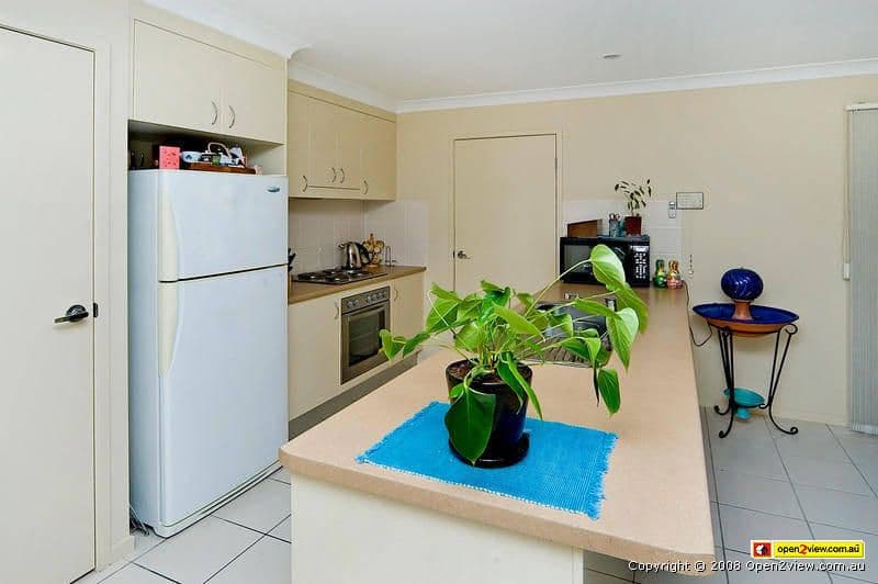 28 Witheren Circuit, PACIFIC PINES QLD 4211, Pacific Pines - Thumbnail 7