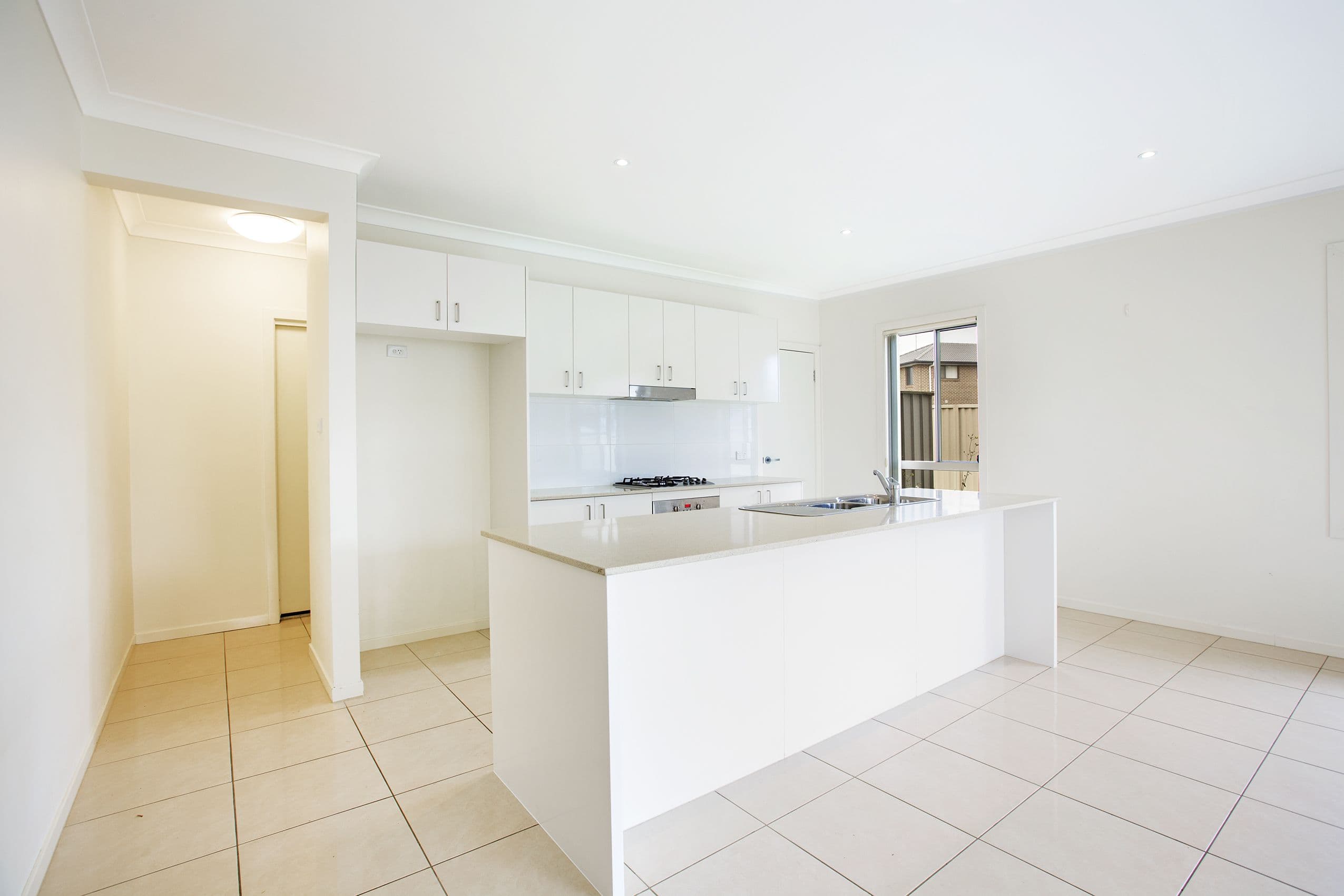 5 Leeton Road, Hinchinbrook - Thumbnail 2