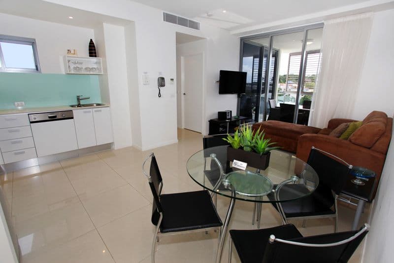  79 First Avenue, MOOLOOLABA QLD 4557, Mooloolaba - Thumbnail 3