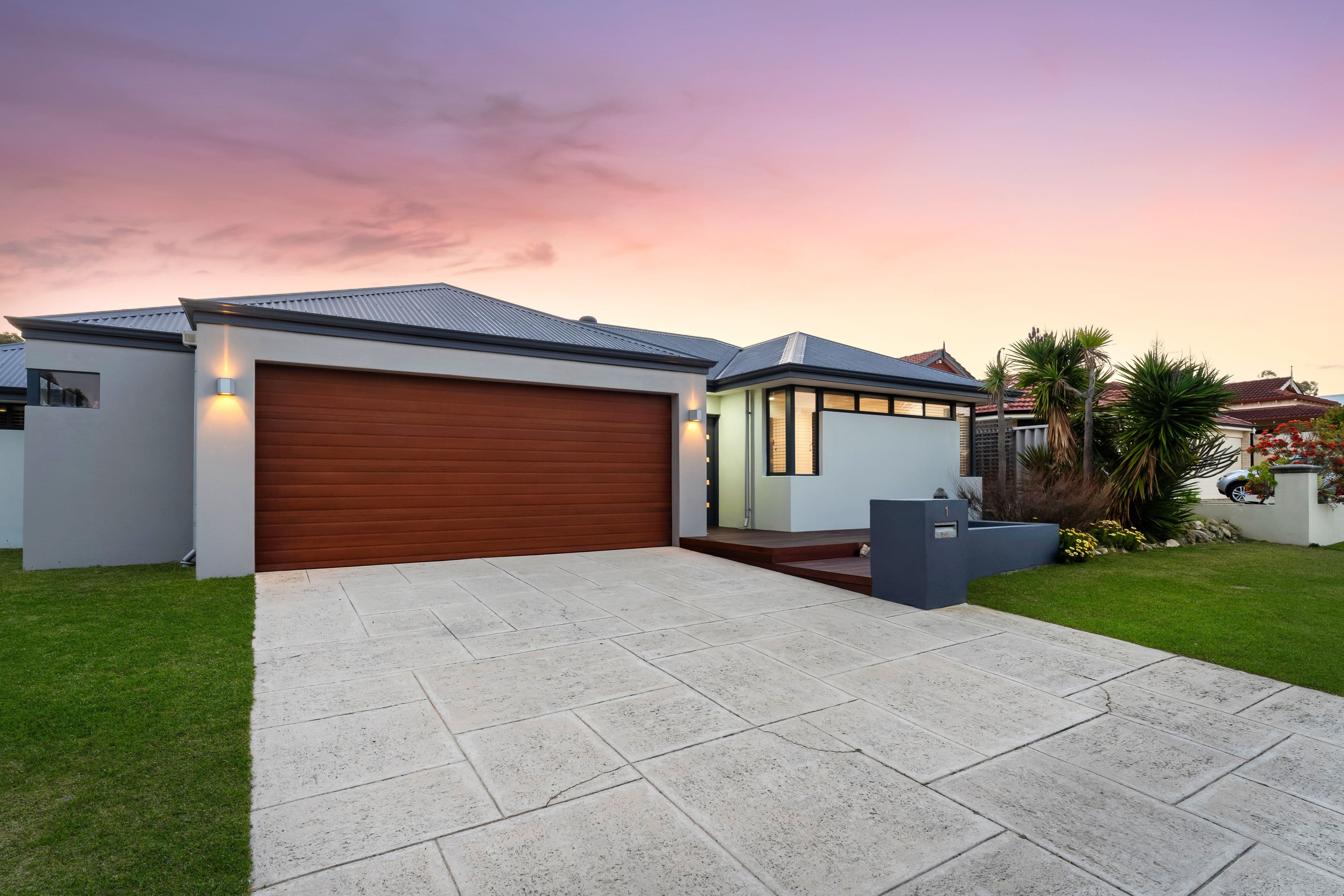 1 Miltona Drive, Secret Harbour WA 6173, Secret Harbour - Thumbnail 2